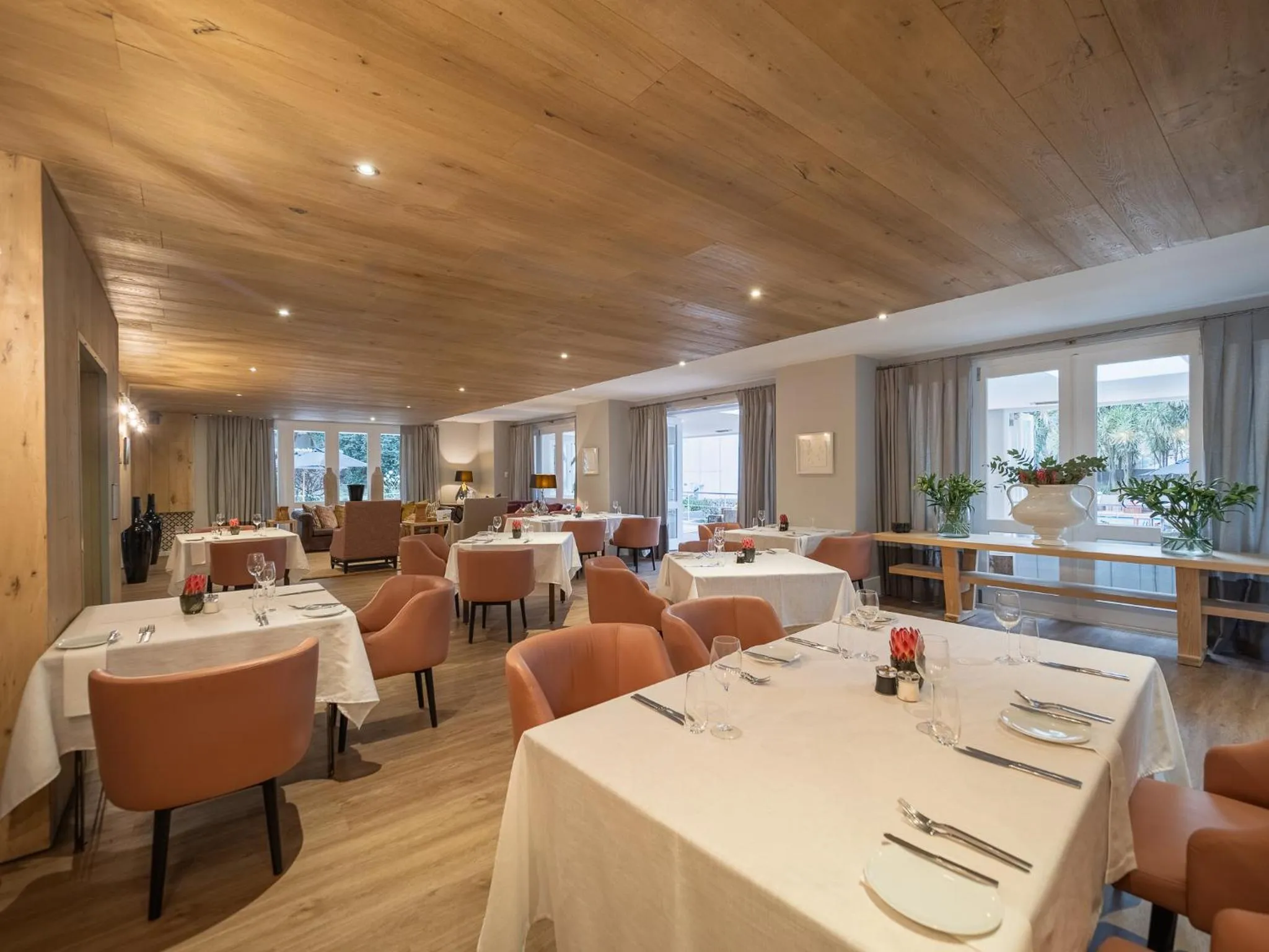 Dining area in AtholPlace Hotel & Villa