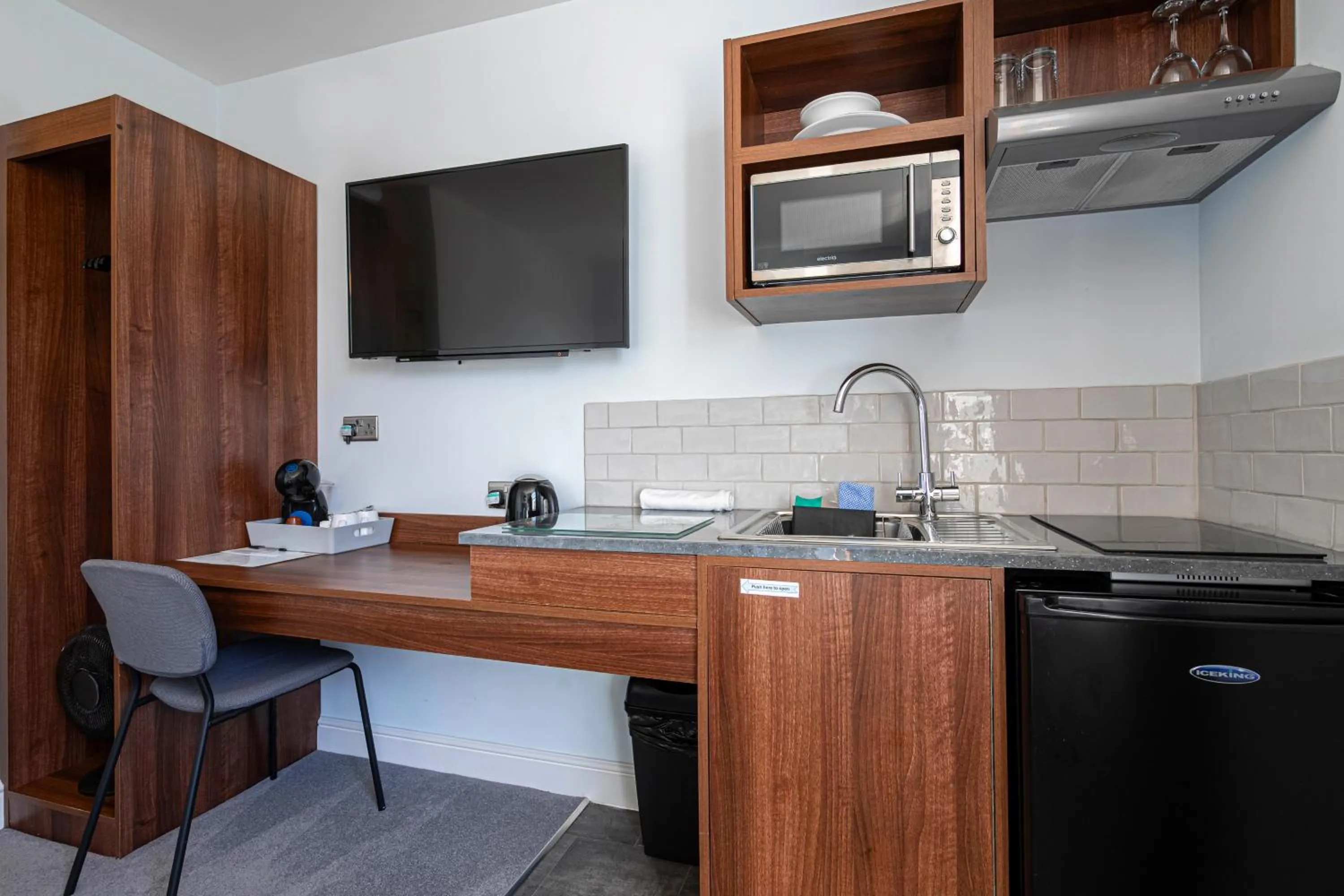 Kitchen or kitchenette in Ocean Stays by Smart Welcomes