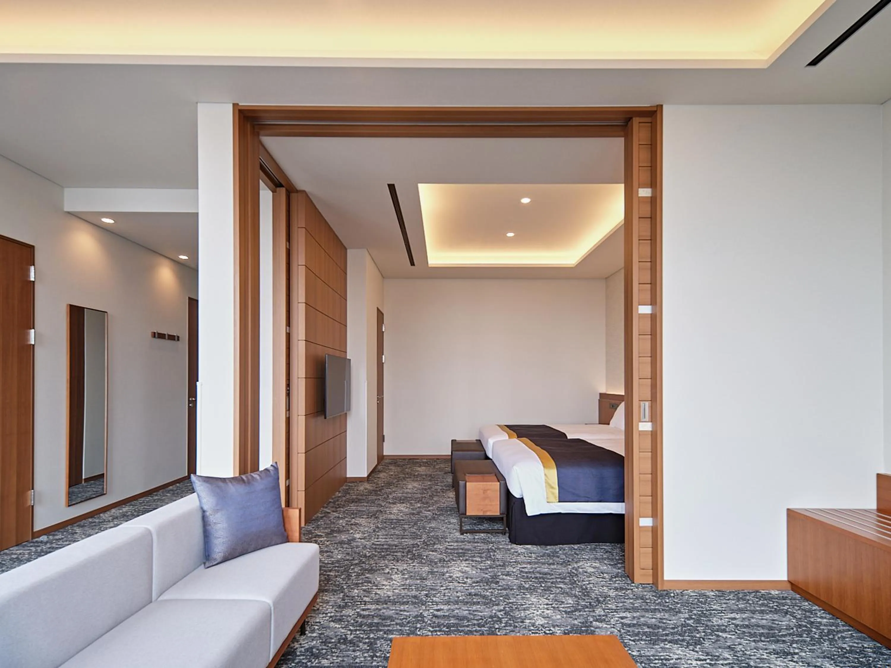 Photo of the whole room, Bed in Roynet Hotel Seoul Mapo