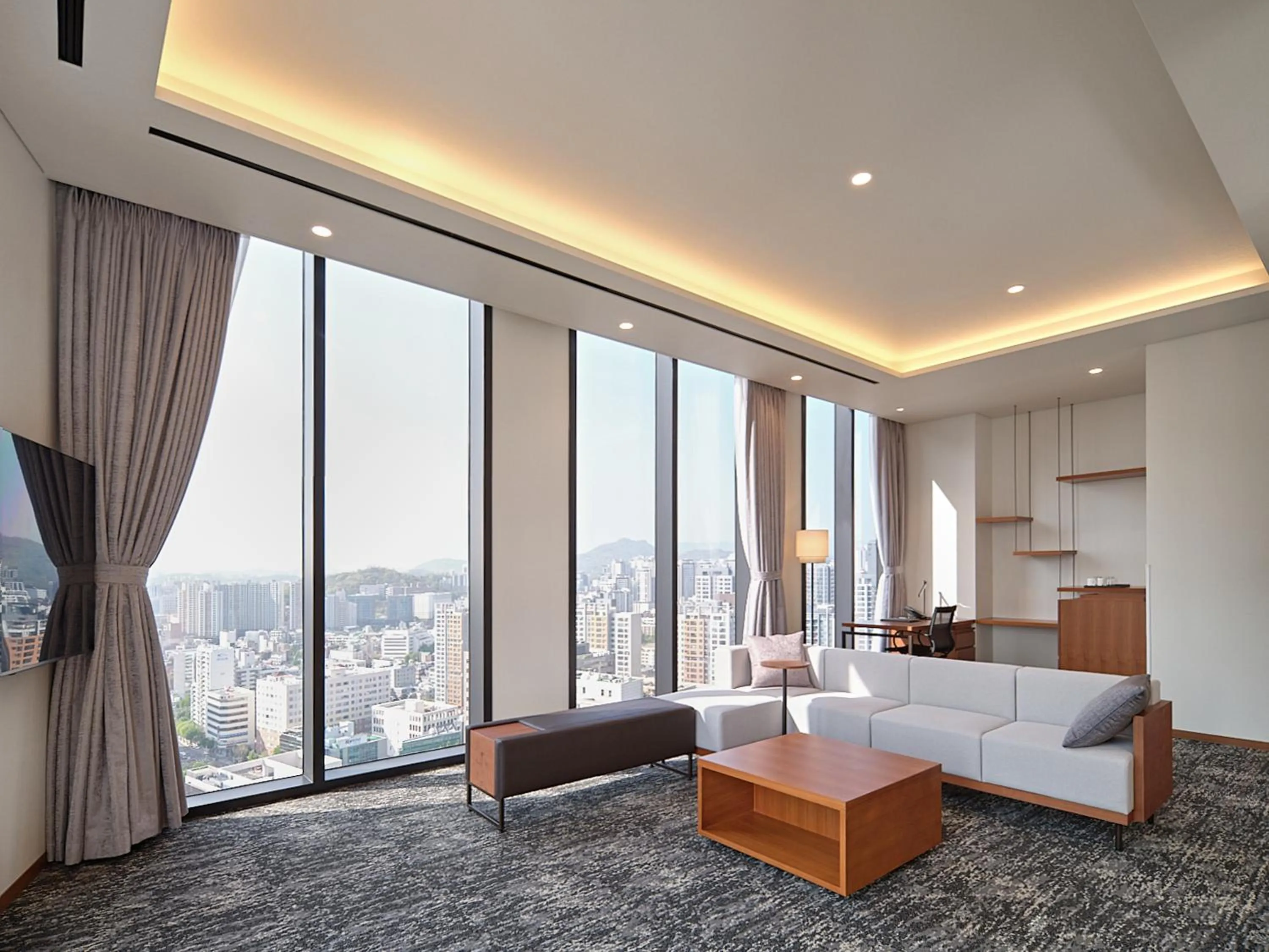 Bed in Roynet Hotel Seoul Mapo