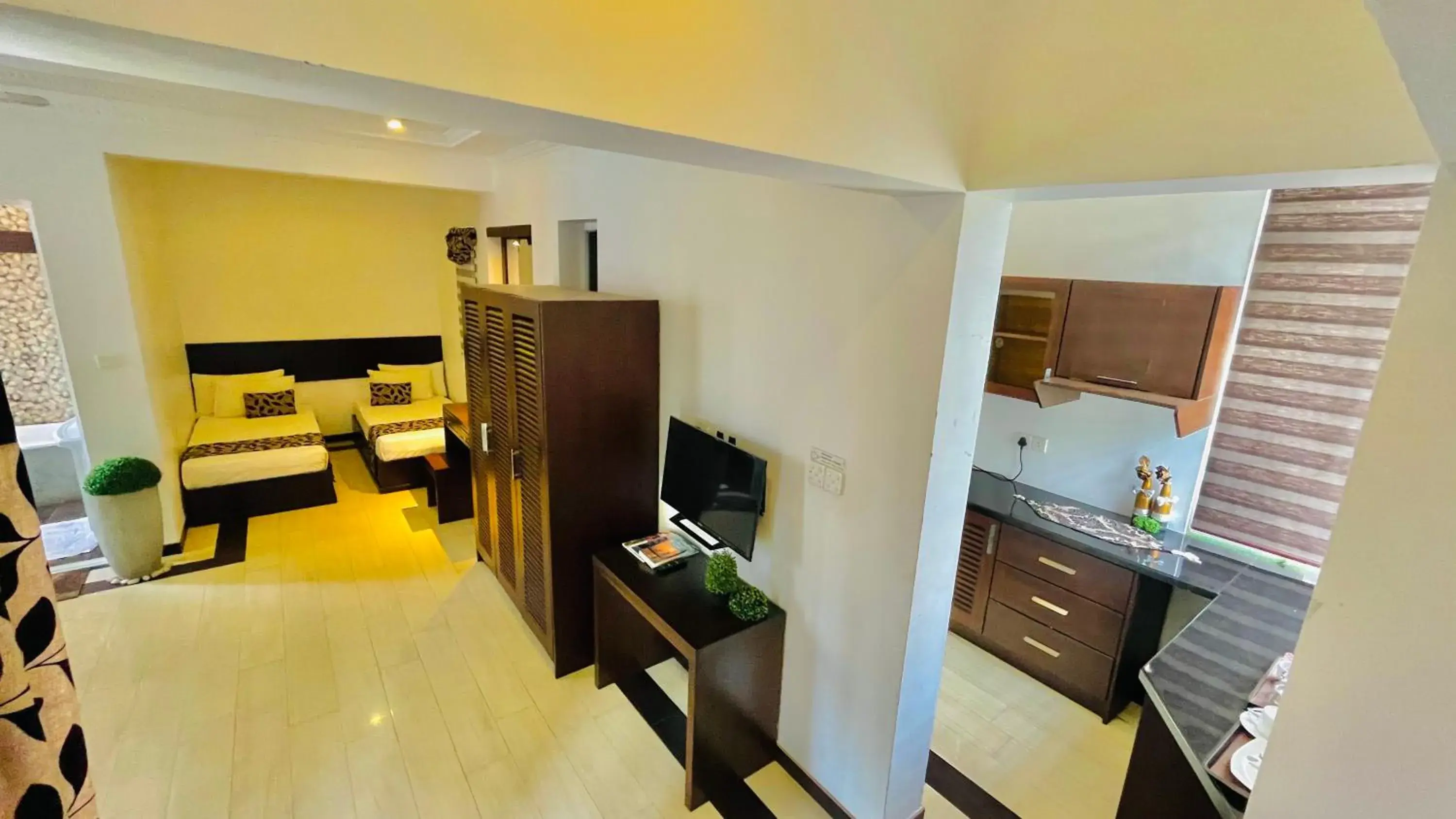 8 Plus Motels 8 Plus Motels