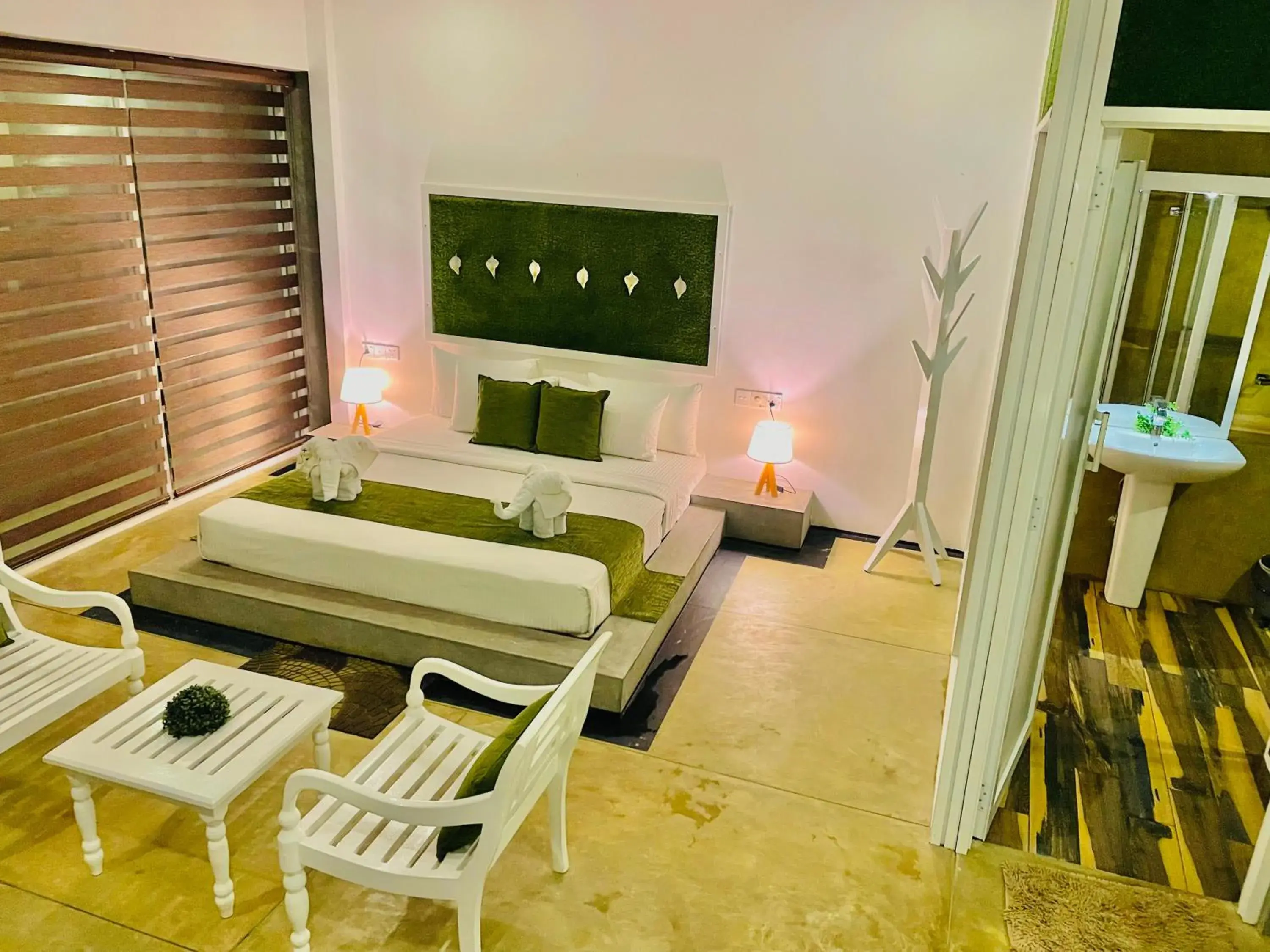 8 Plus Motels 8 Plus Motels