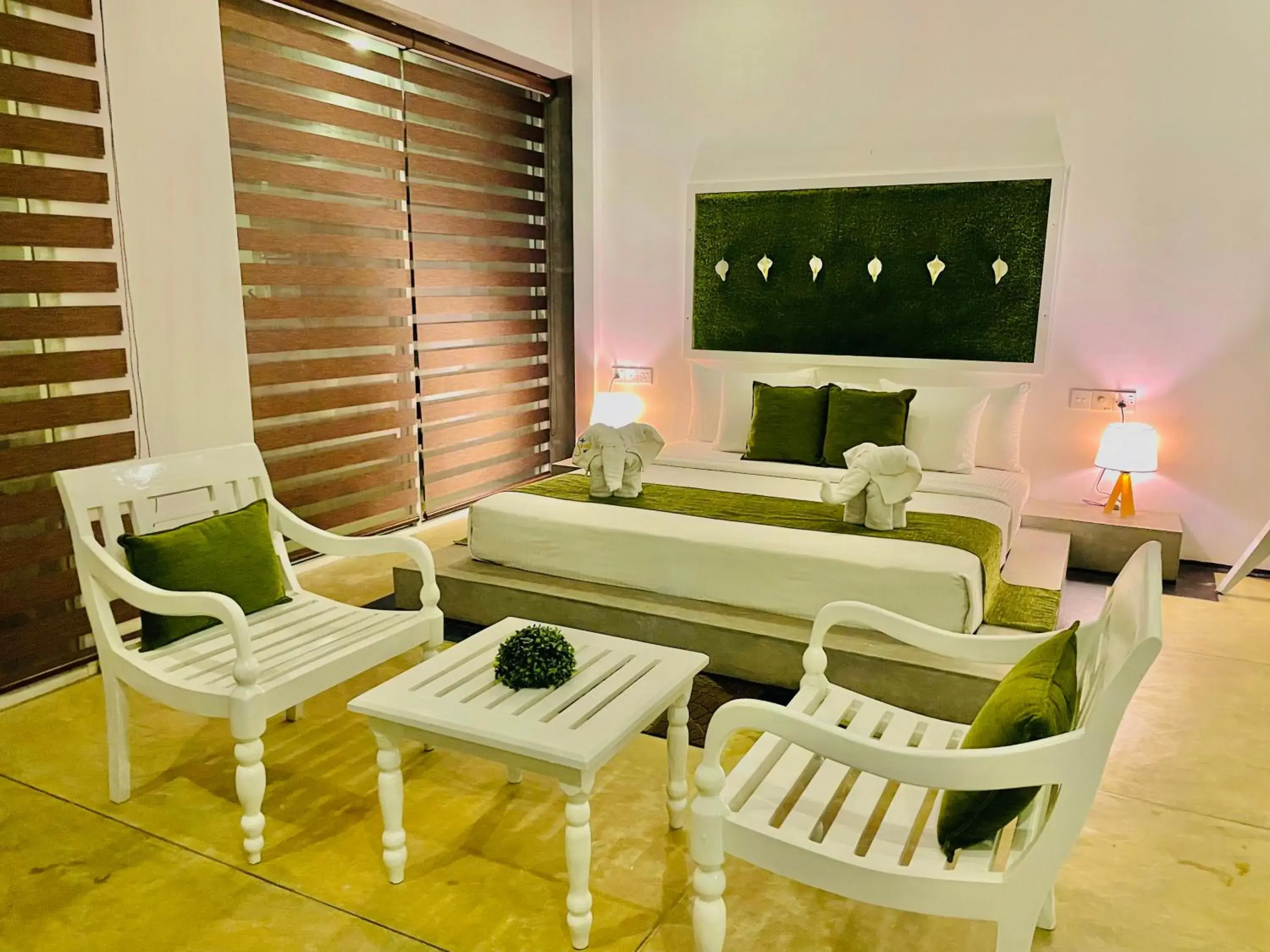 8 Plus Motels 8 Plus Motels