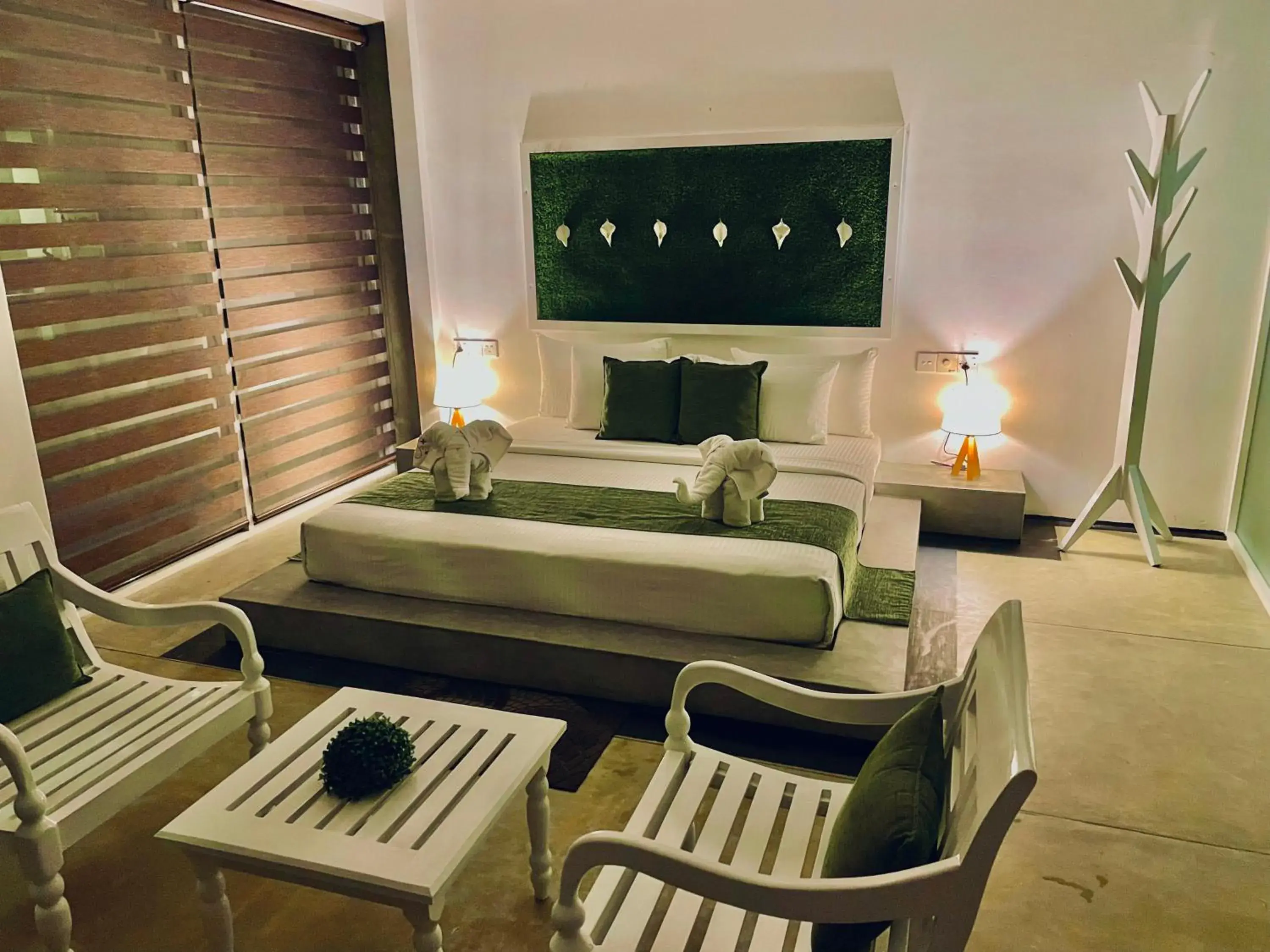 Bed in 8 Plus Motels Bed in 8 Plus Motels