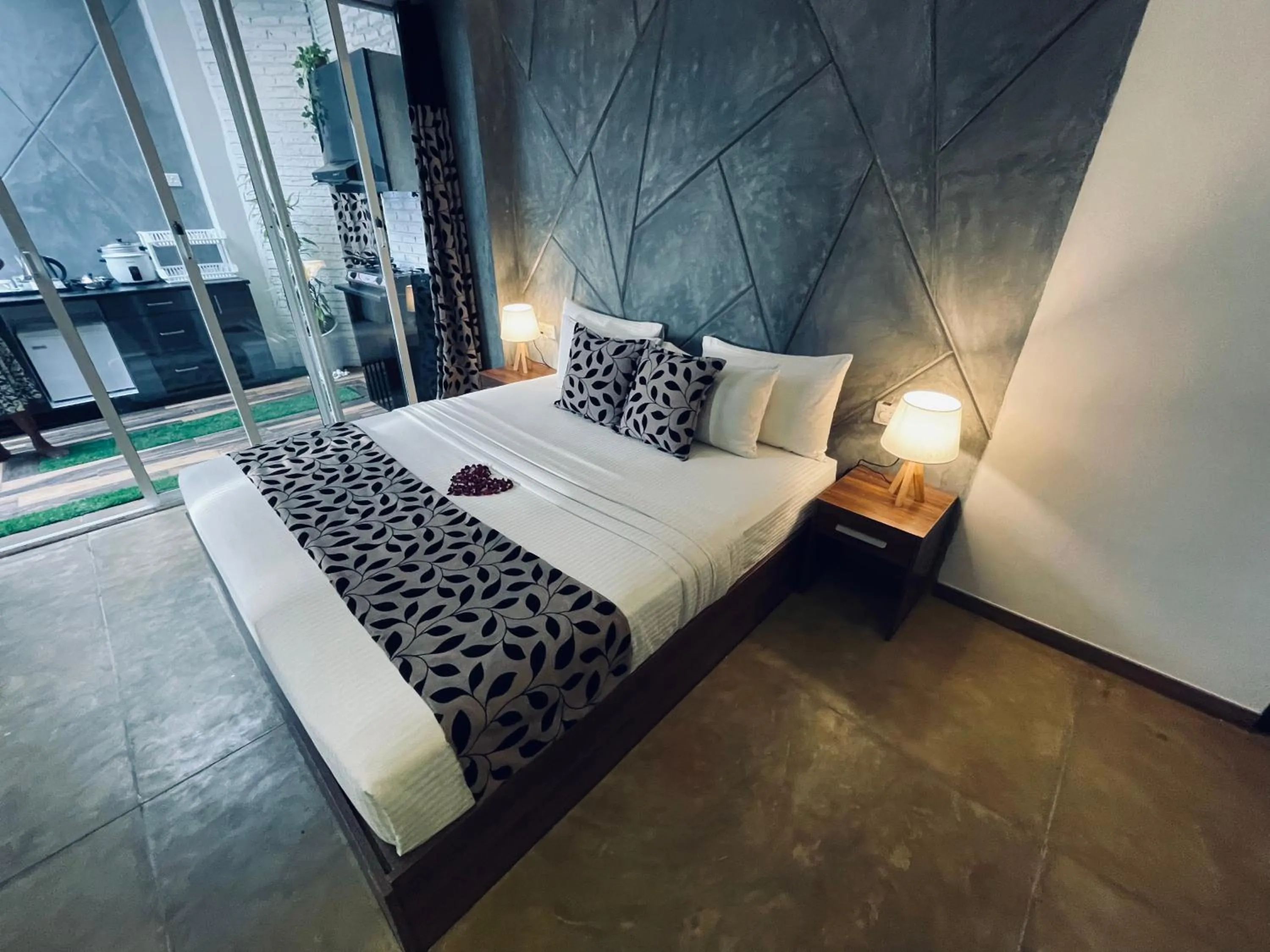 Bed in 8 Plus Motels