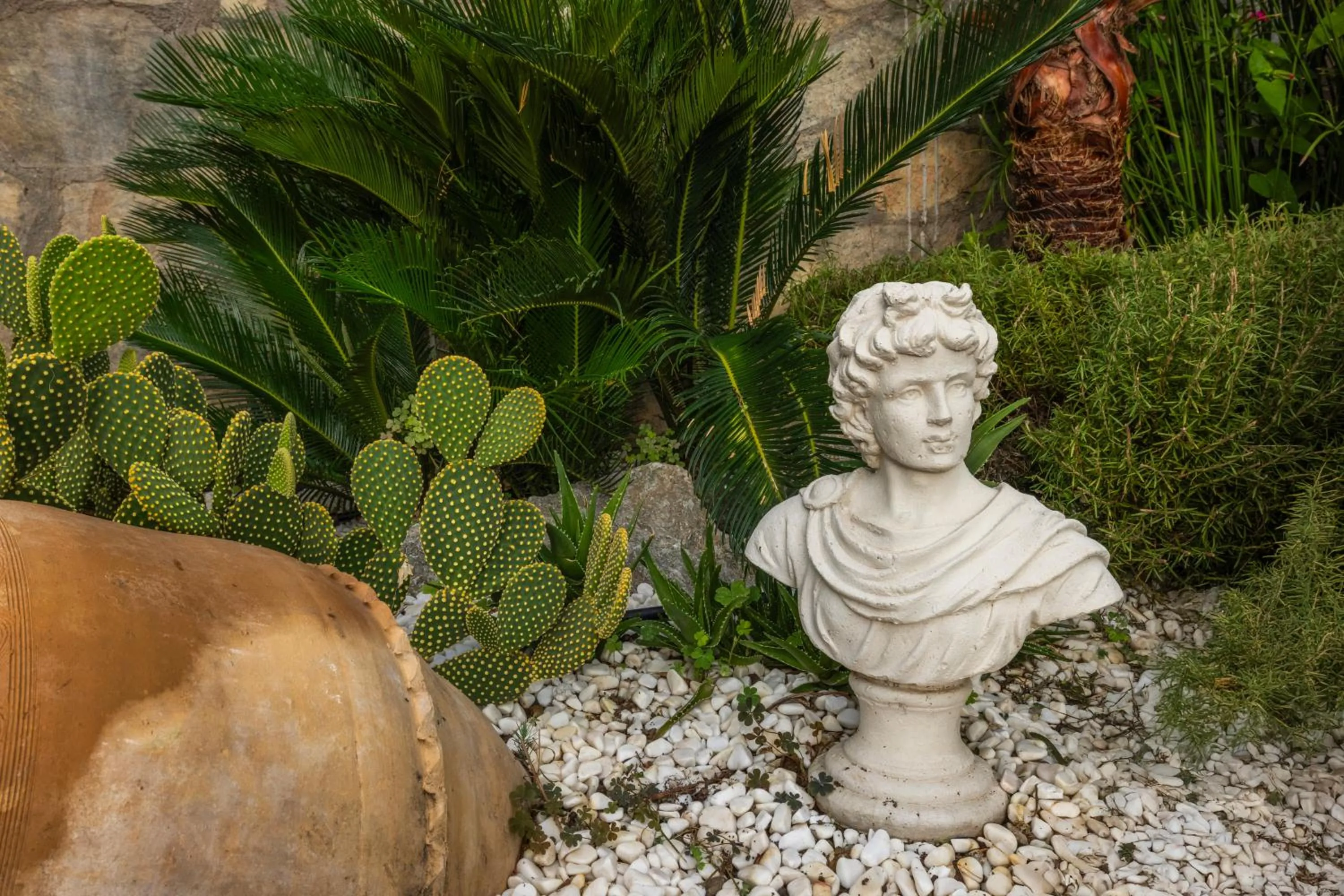 Garden in Club Aquarium