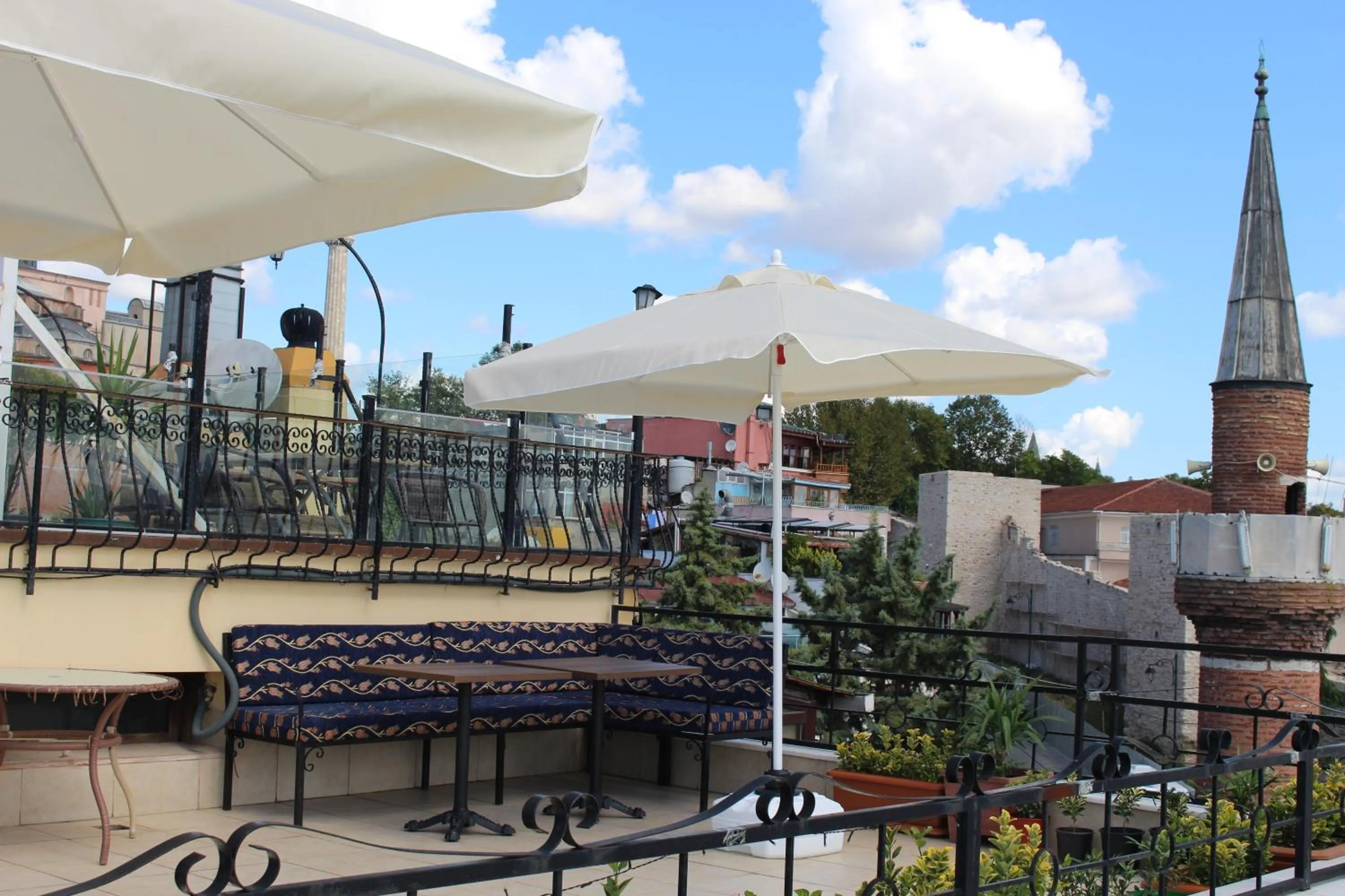 Balcony/Terrace in Hotel Peninsula
