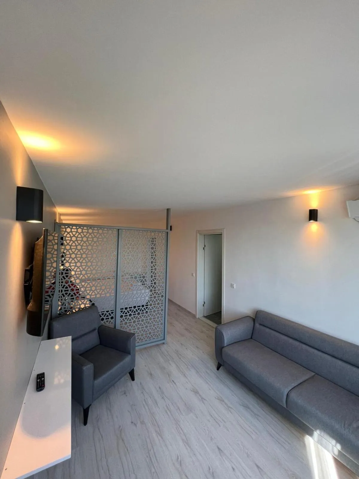 TV and multimedia in Hotel Peninsula