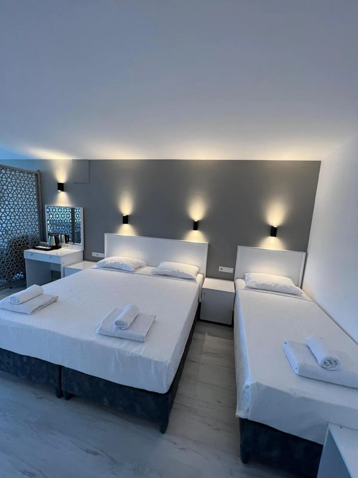 Bed in Hotel Peninsula