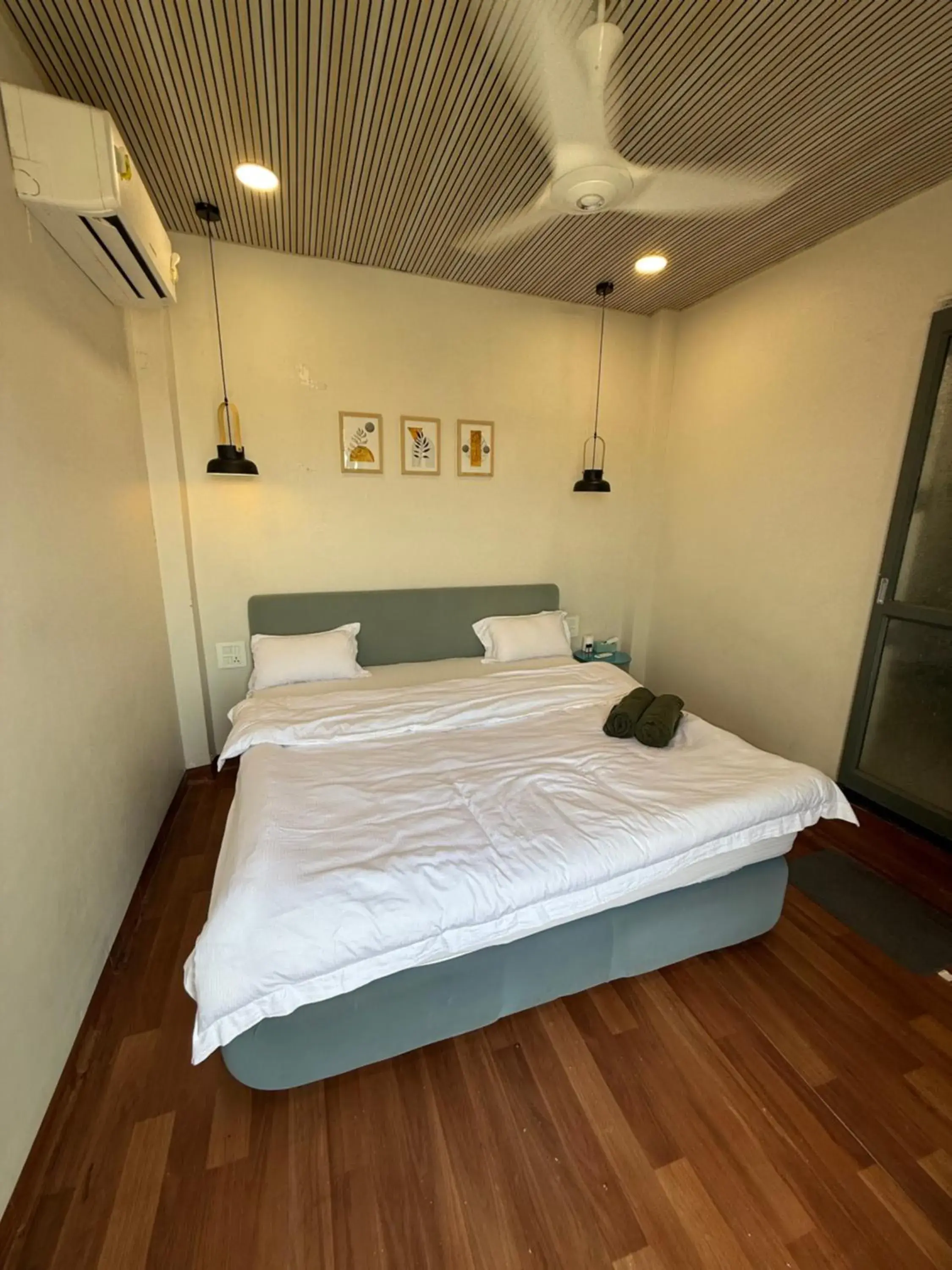 Bed in Hotel Shahjahan Bed in Hotel Shahjahan