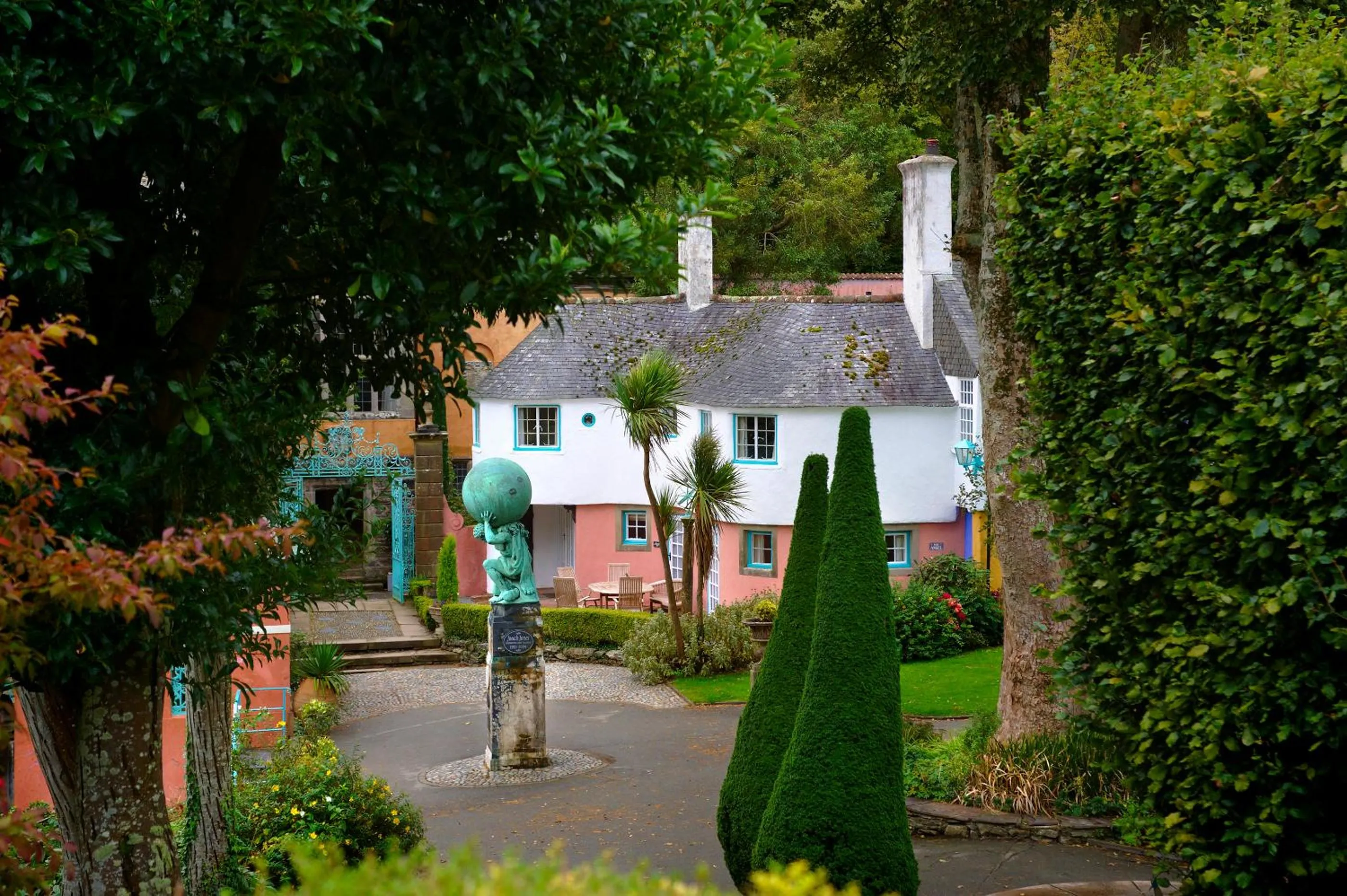 Portmeirion Village & Castell Deudraeth