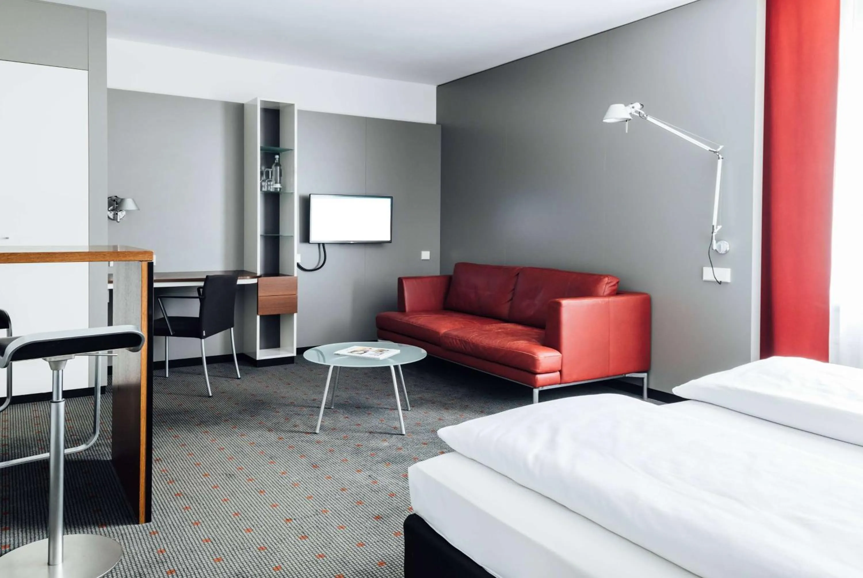 Photo of the whole room, Bed in Vienna House Easy by Wyndham Stuttgart