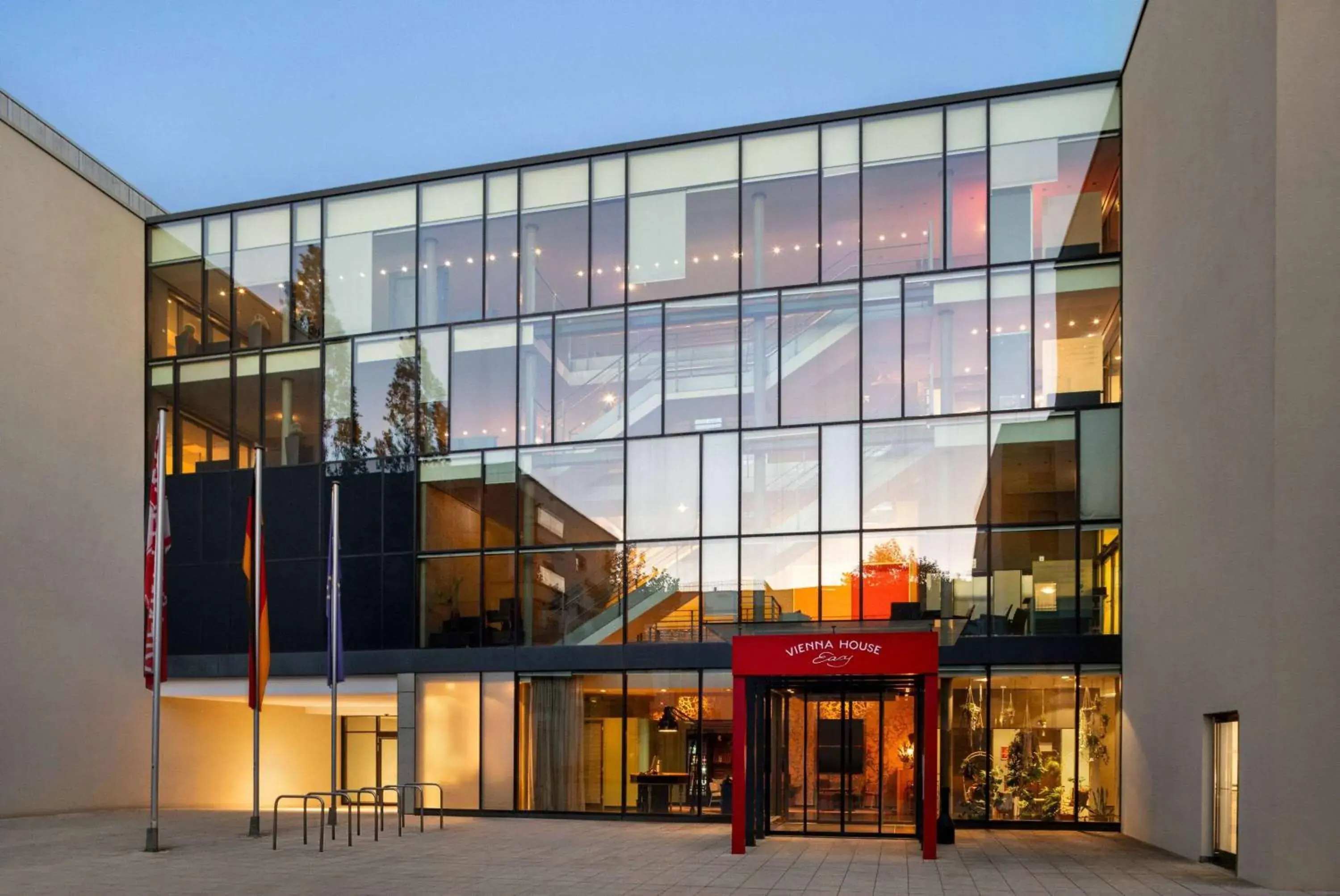 Property building in Vienna House Easy by Wyndham Stuttgart Property building in Vienna House Easy by Wyndham Stuttgart