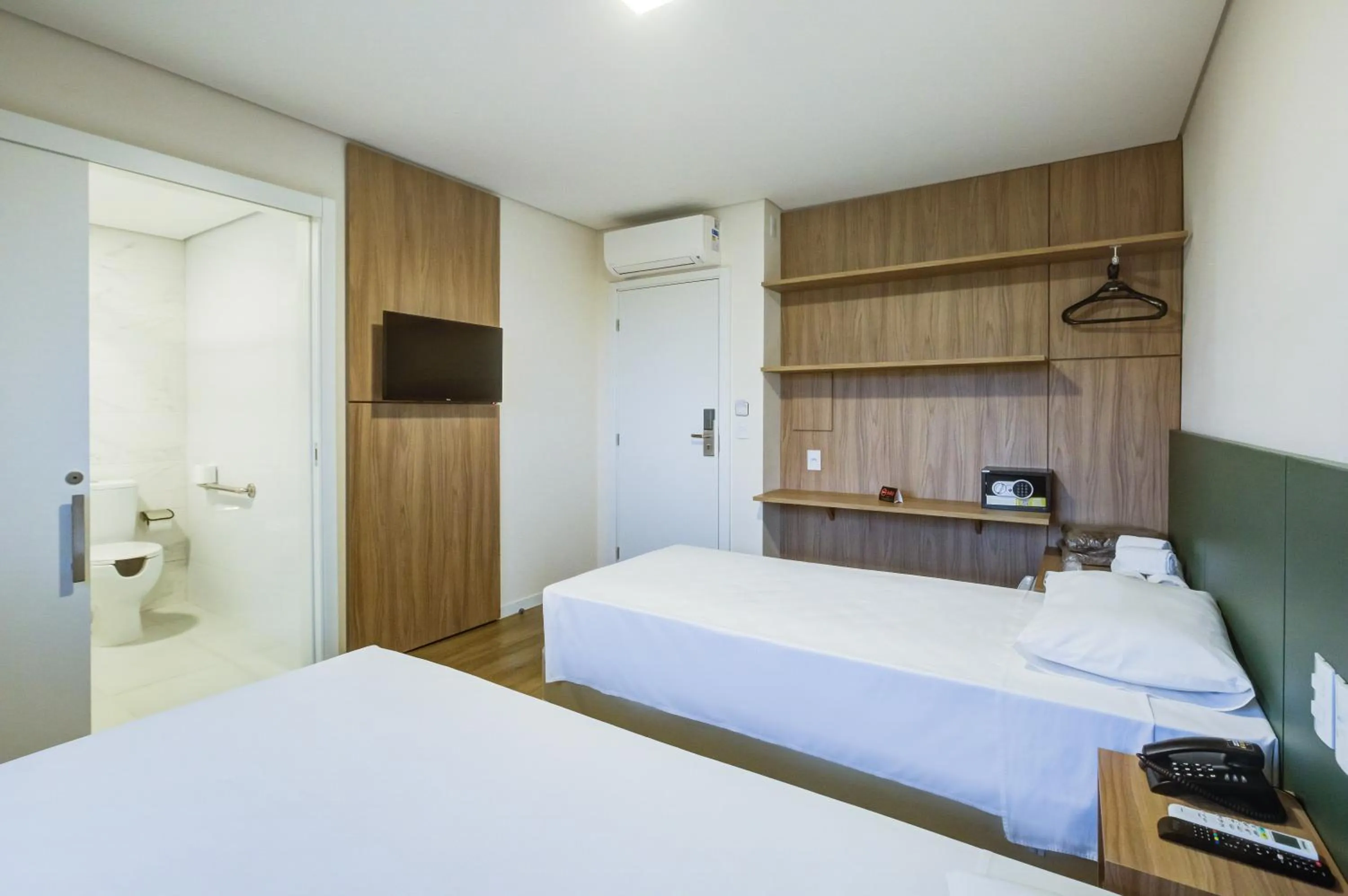 Bed in Viale Iguassu Hotel