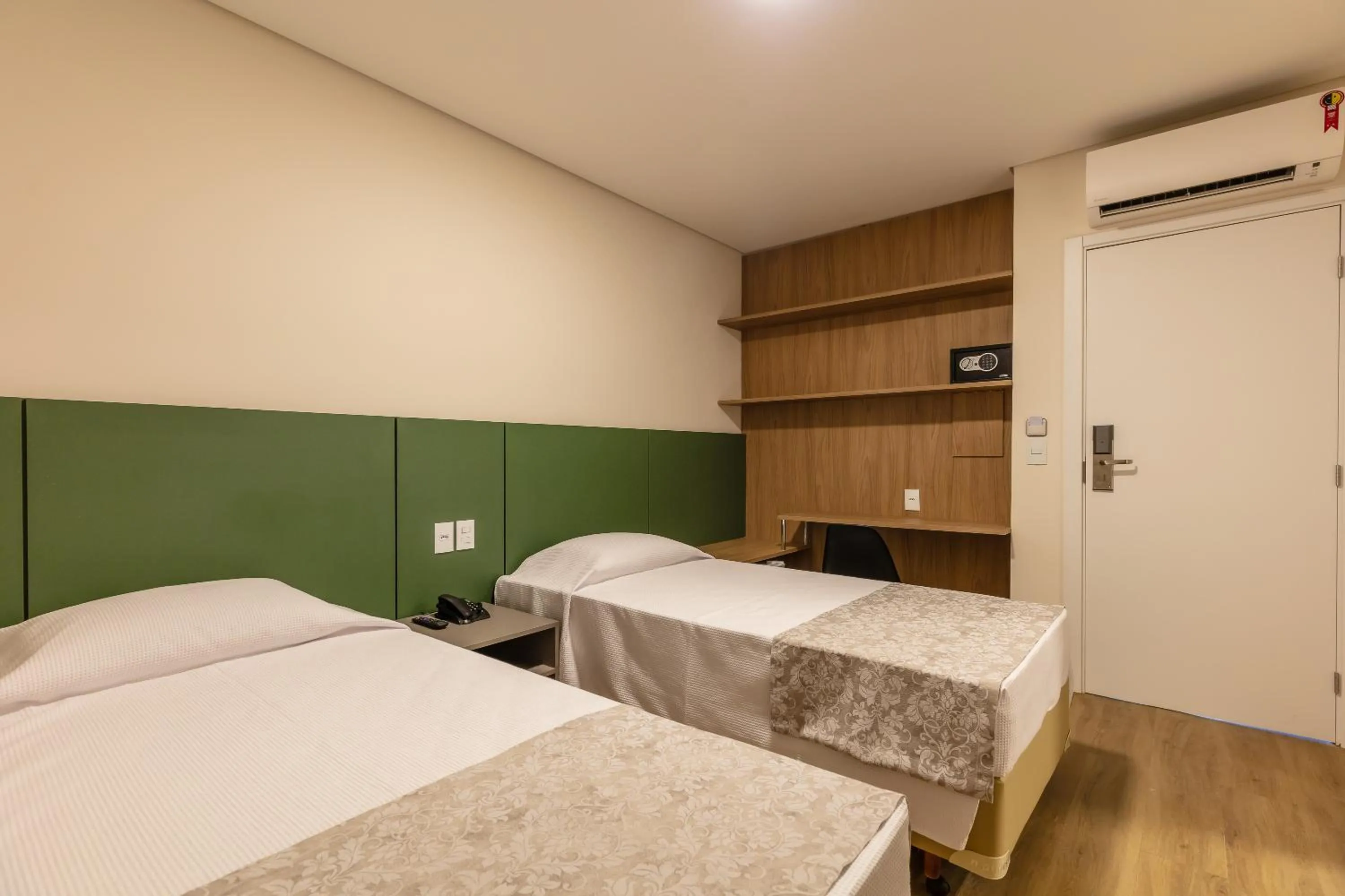 Bed in Viale Iguassu Hotel