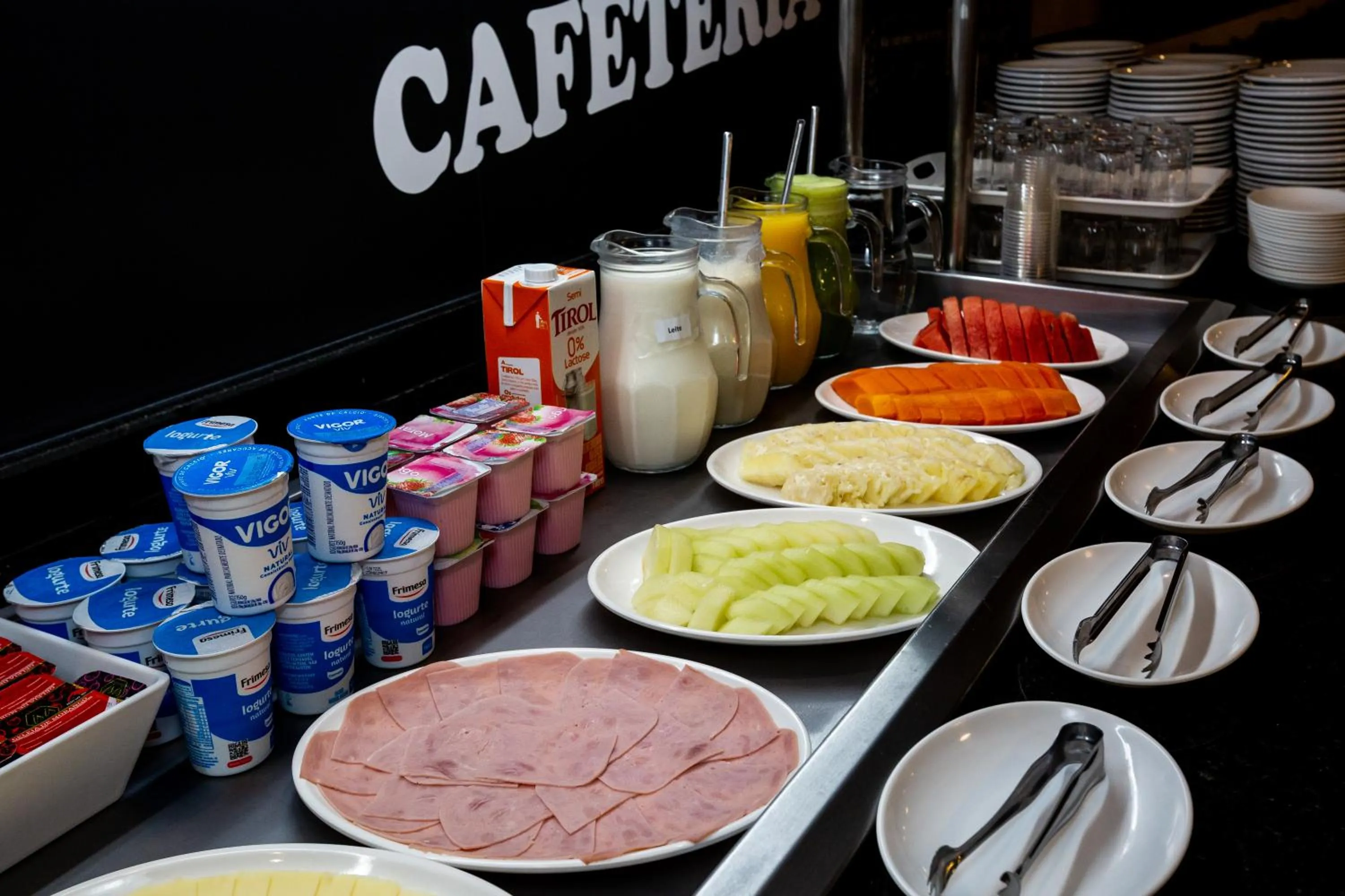 Breakfast in Viale Iguassu Hotel