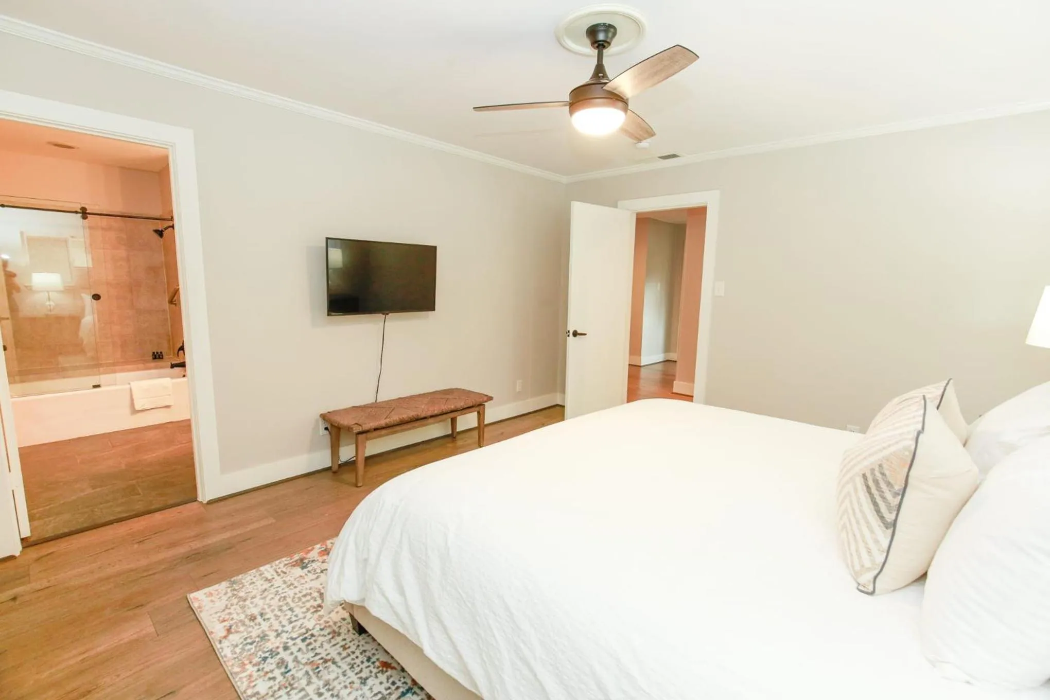 Bed in Luxury Spanish Style Home Walking Steps to HSB Resort