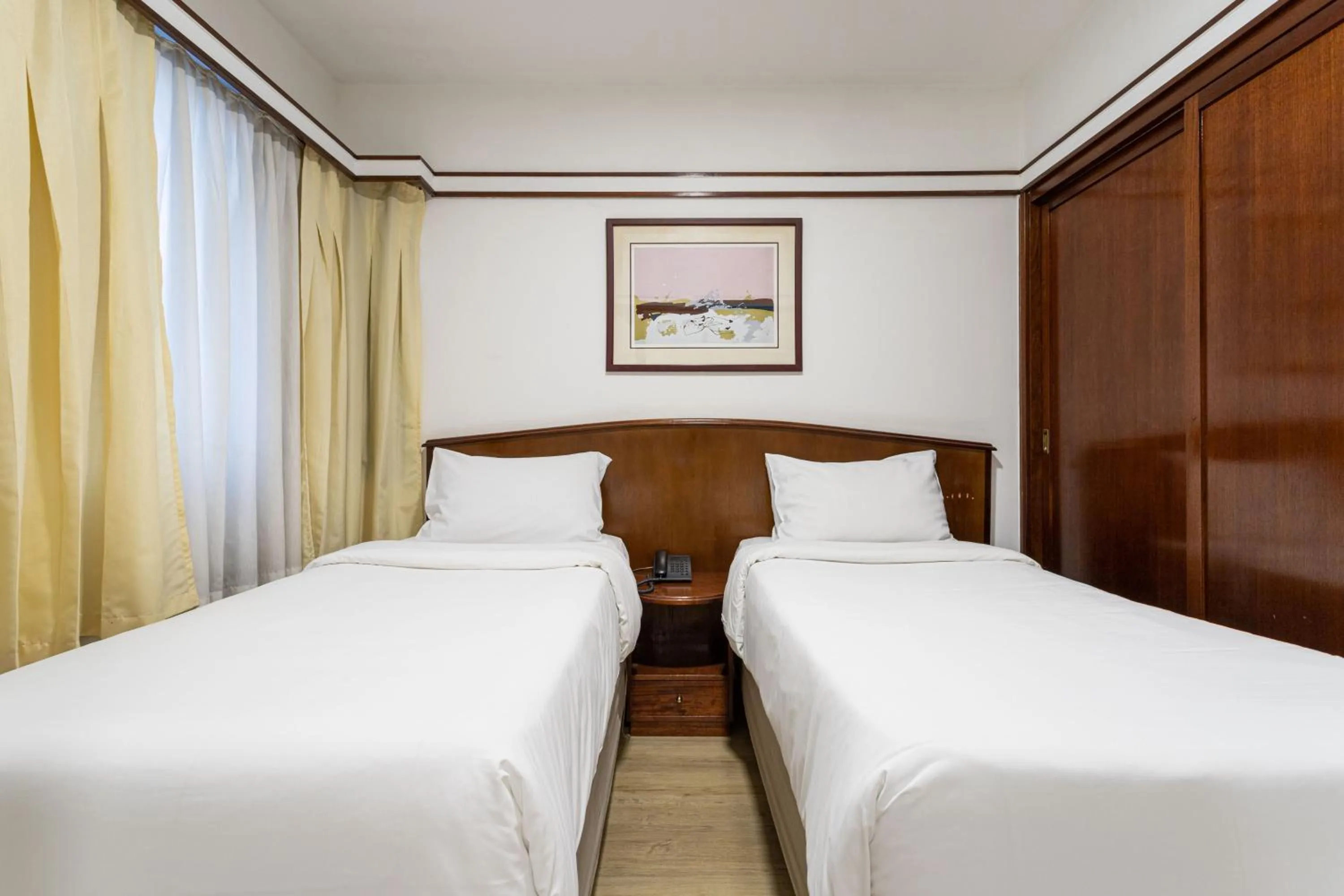 Bed in NewCiti Itaim by Charlie