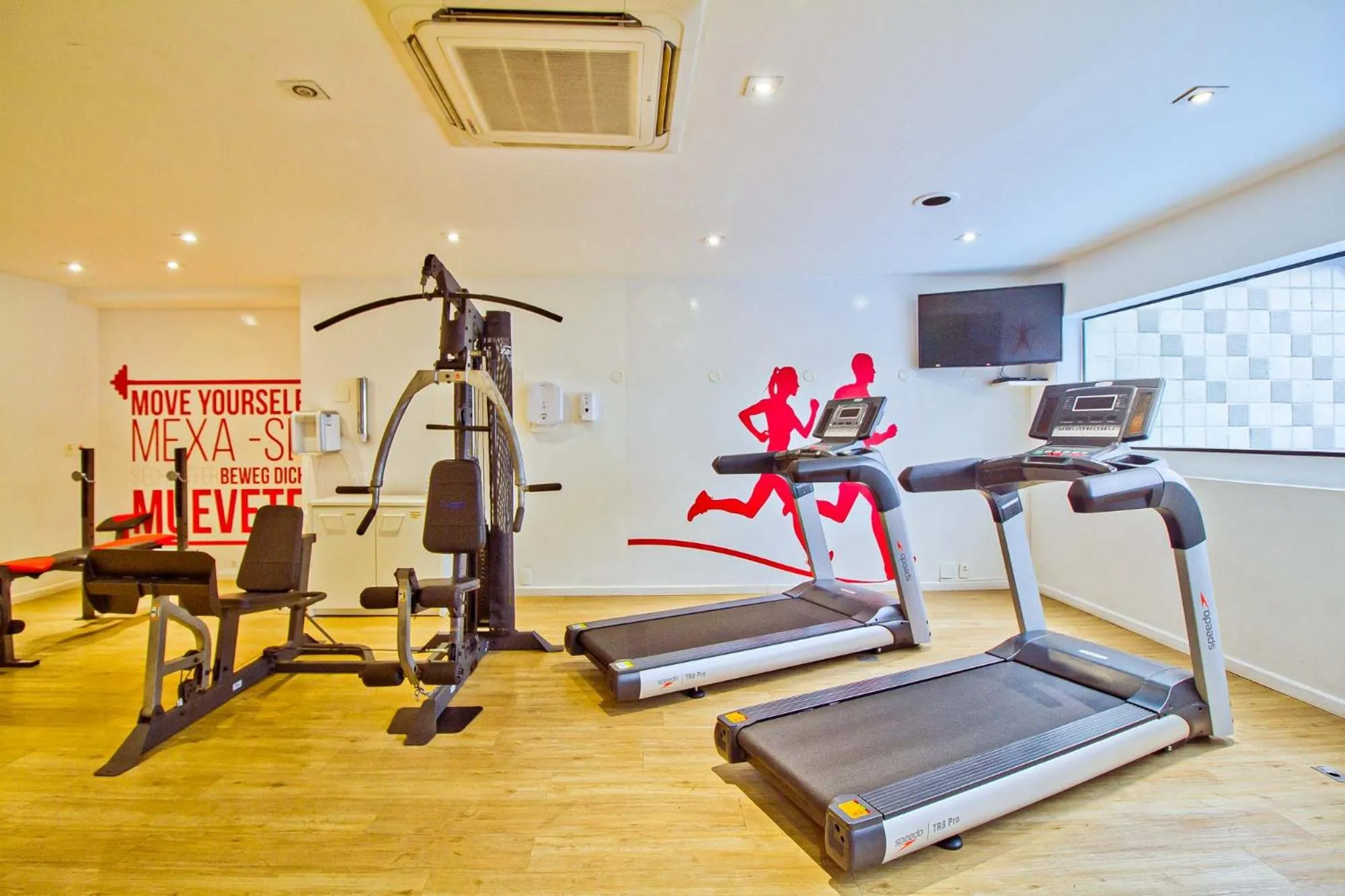 Day in NewCiti Itaim by Charlie