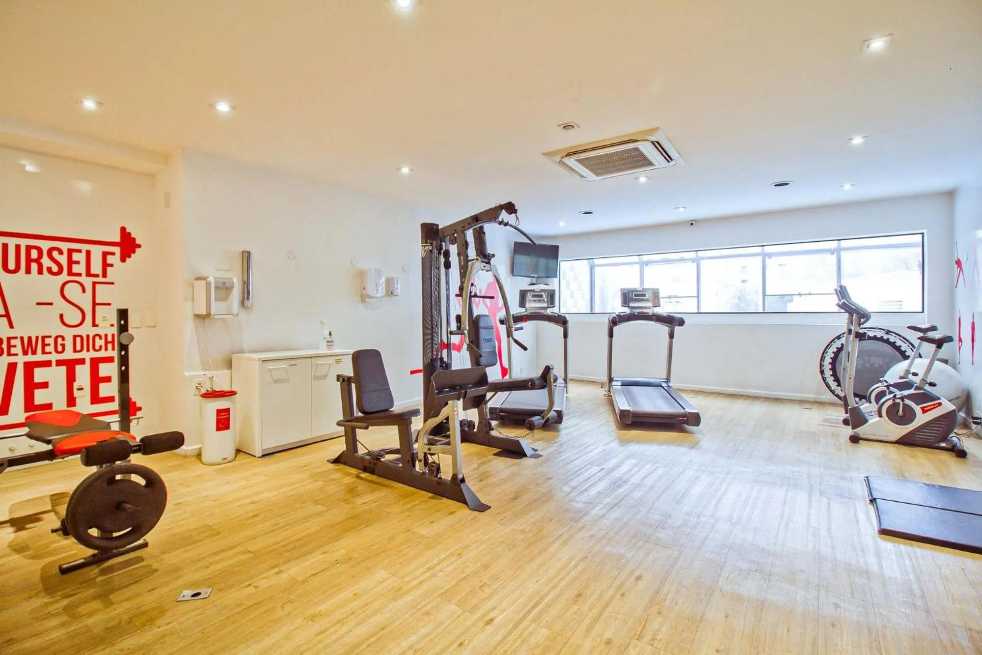 Day in NewCiti Itaim by Charlie