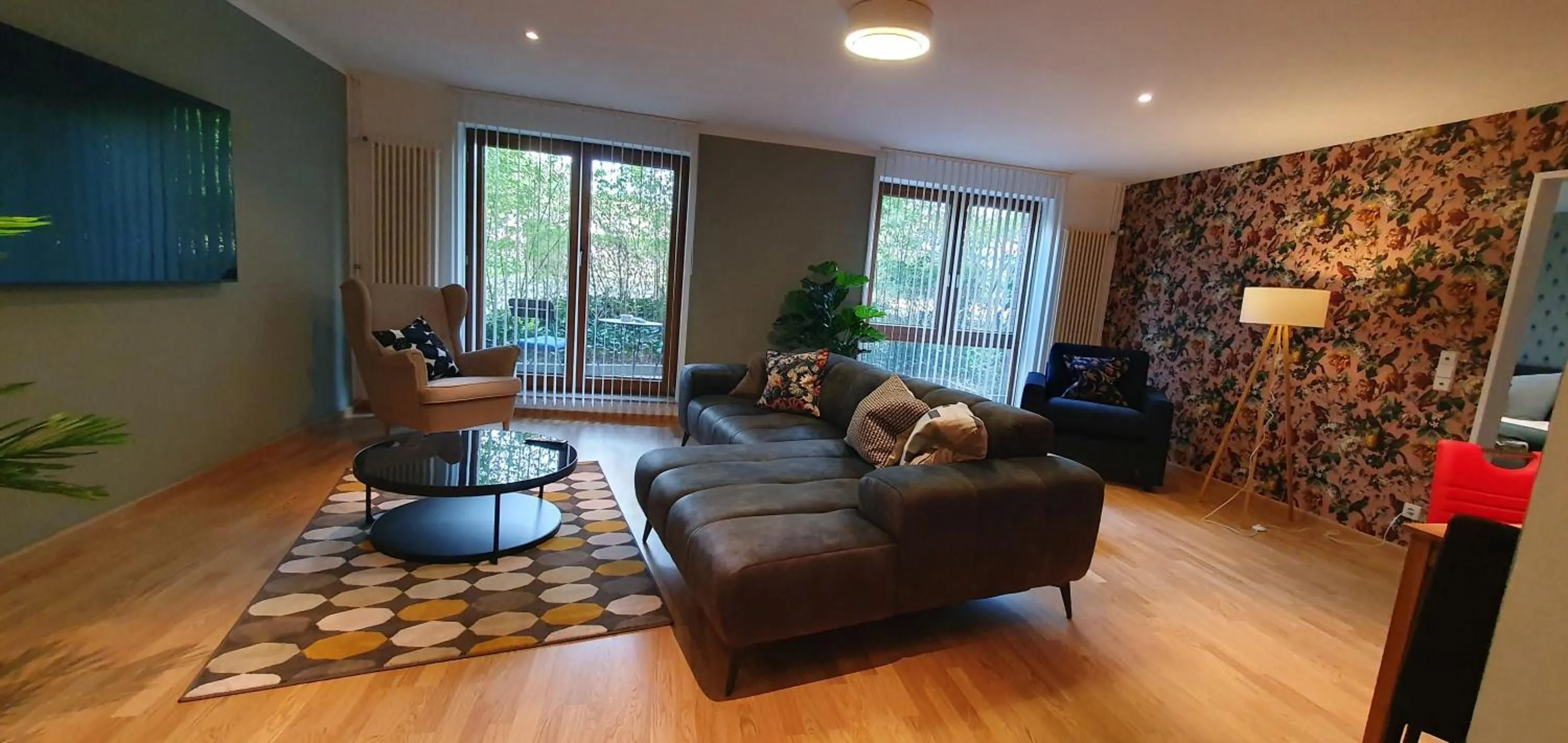 Seating area in Solitaire Hotel