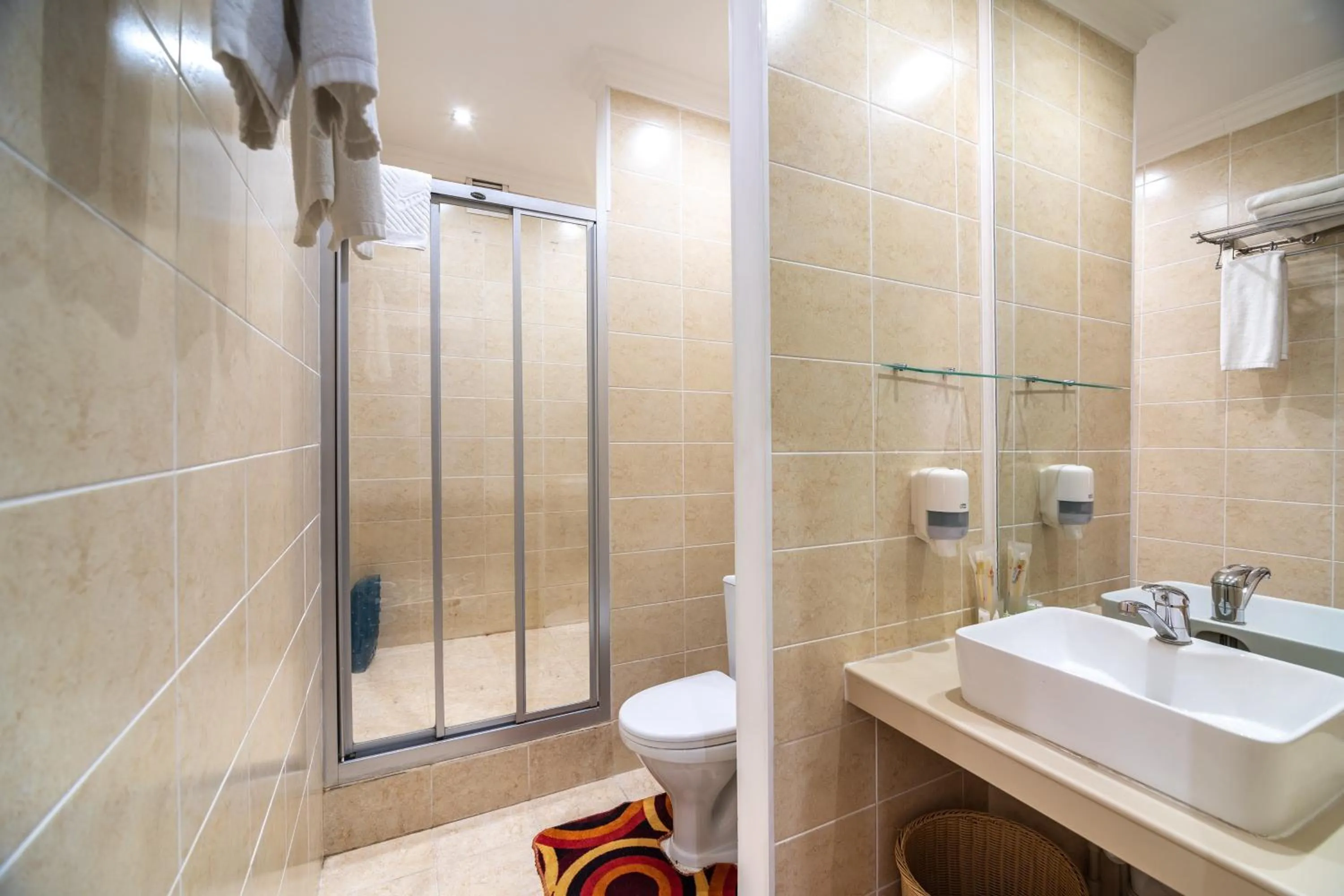 Bathroom in Mildom Hotel