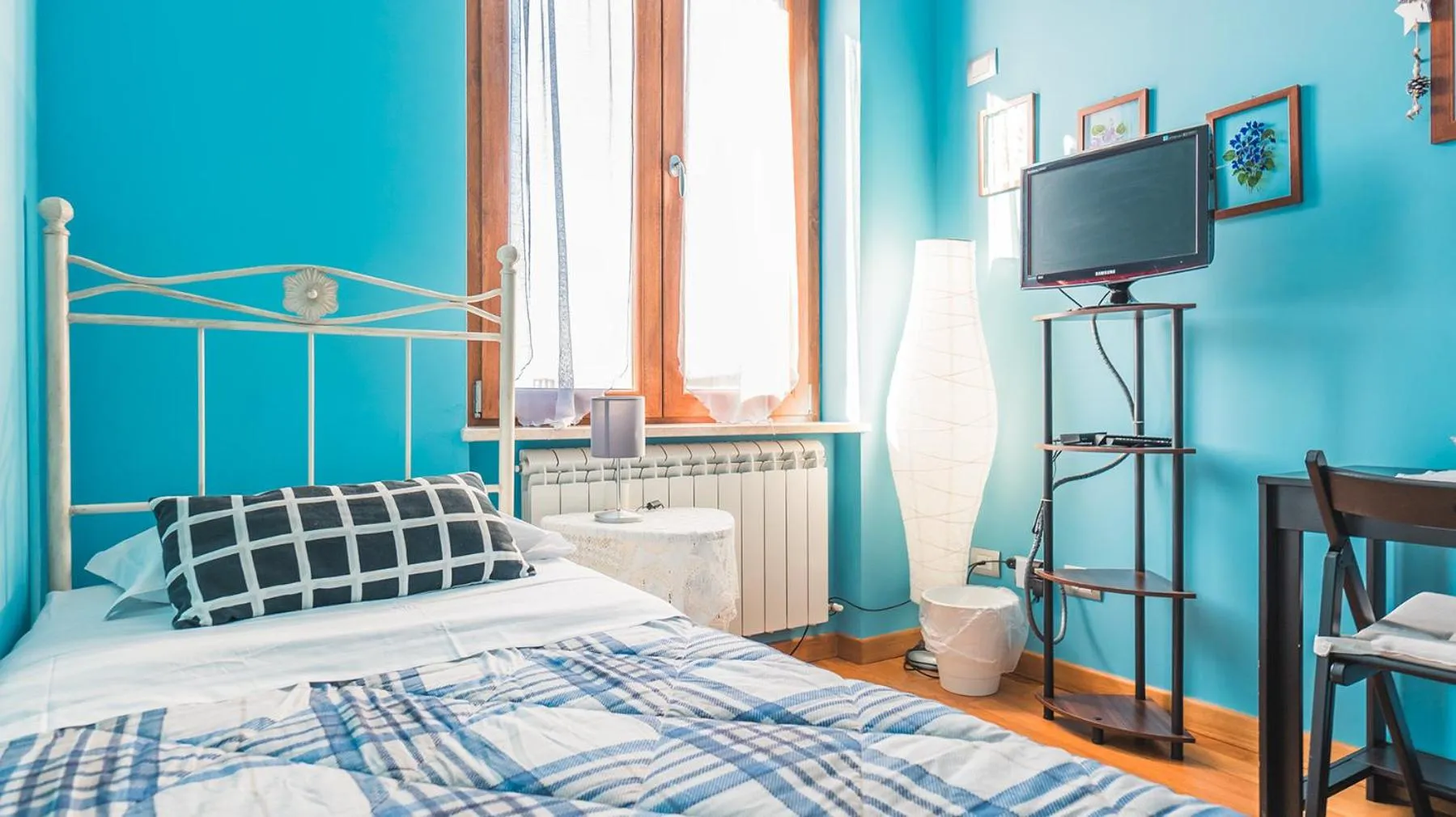 Bed in Bed and Breakfast Torre Polidori