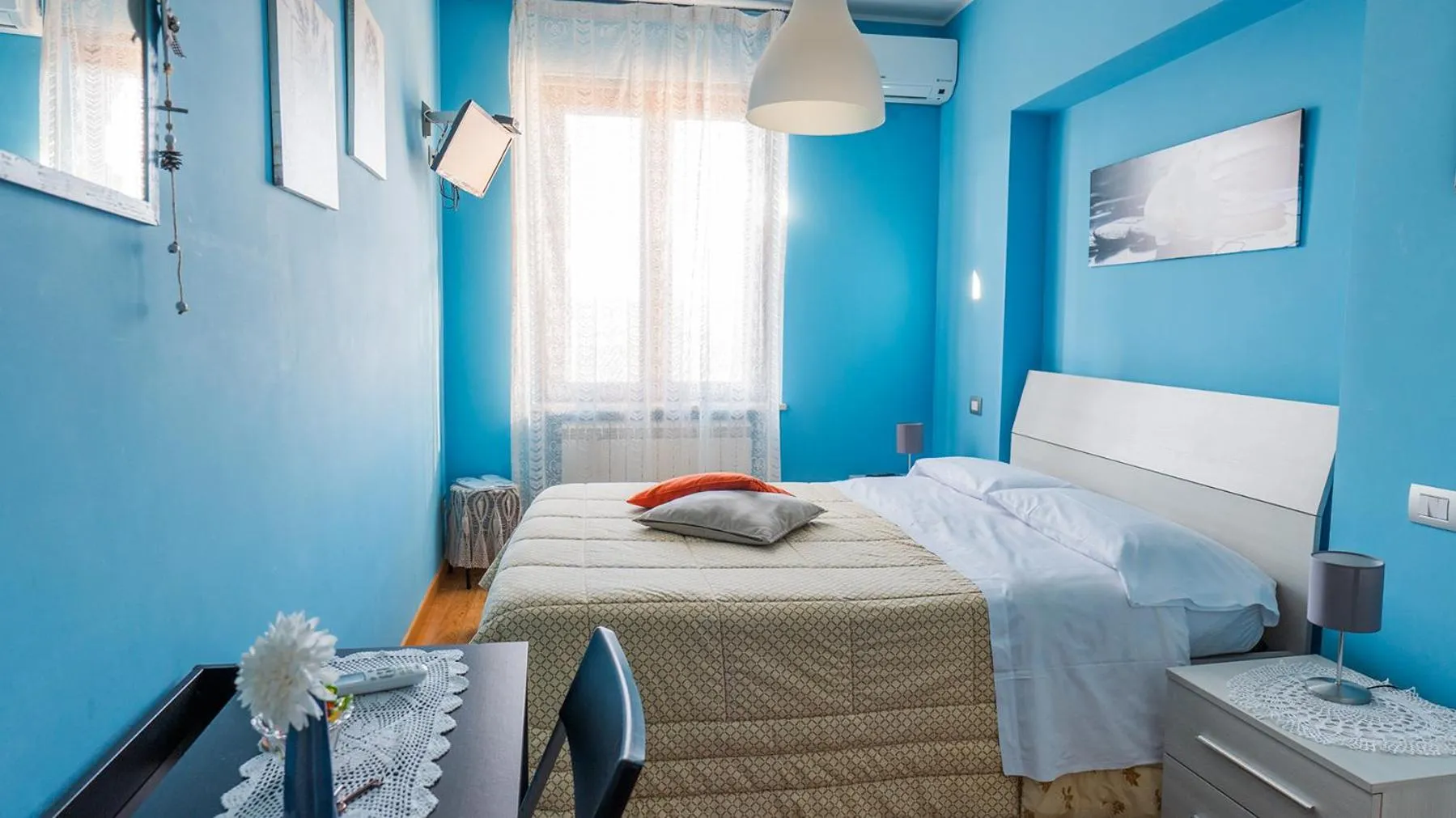 Bed in Bed and Breakfast Torre Polidori