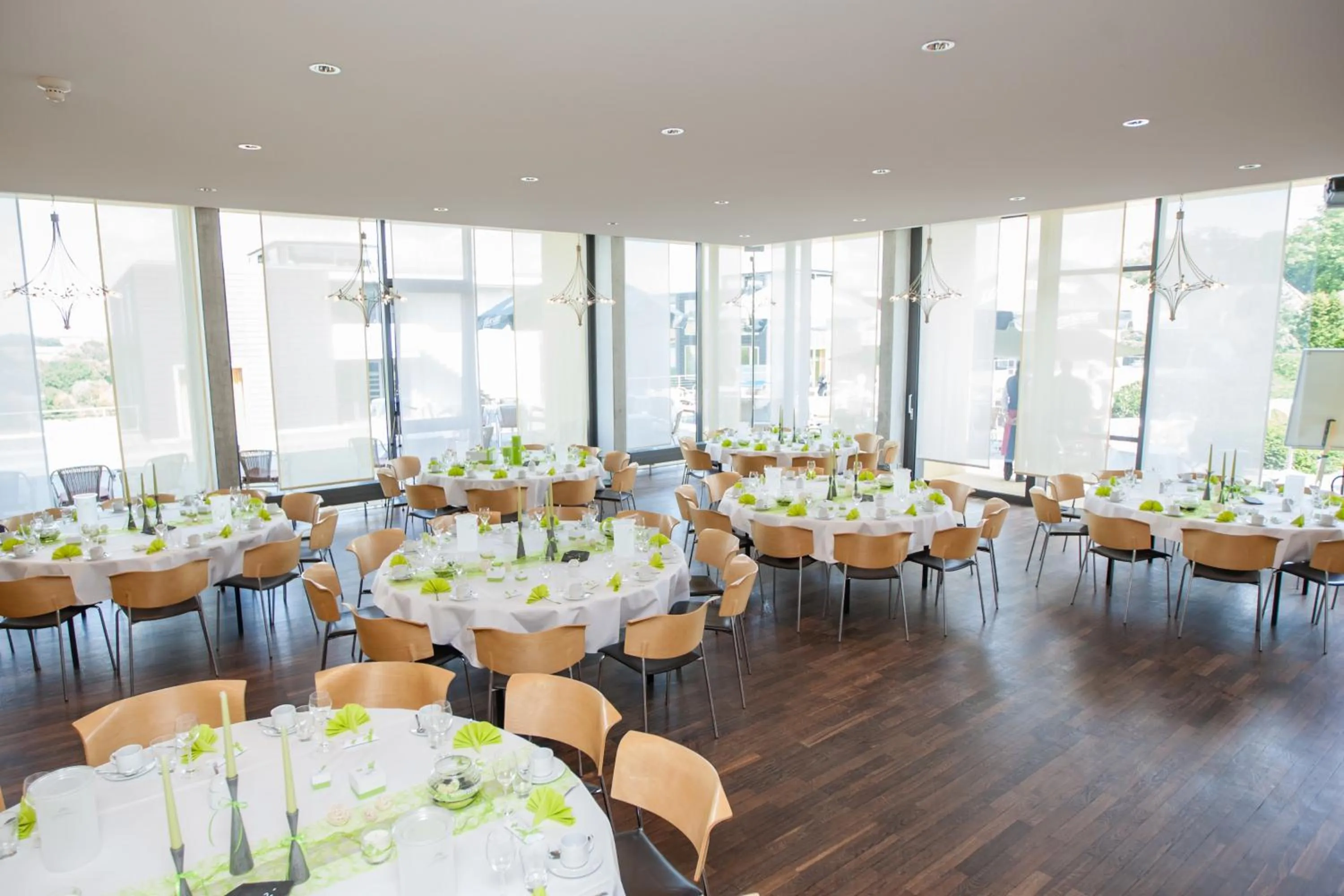 Restaurant/places to eat in rugs Hotel am Schlosspark Lichtenwalde