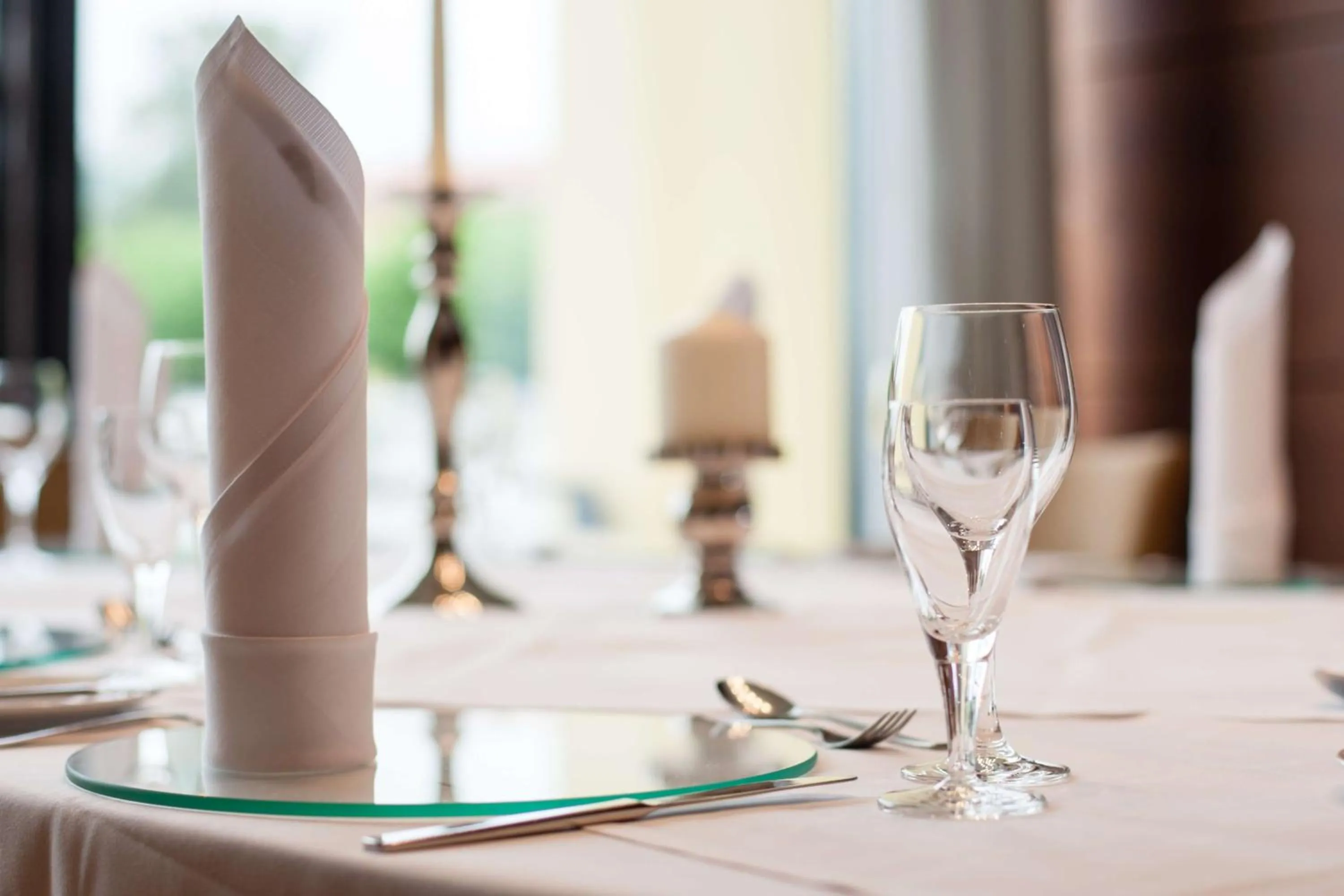 Restaurant/places to eat in rugs Hotel am Schlosspark Lichtenwalde