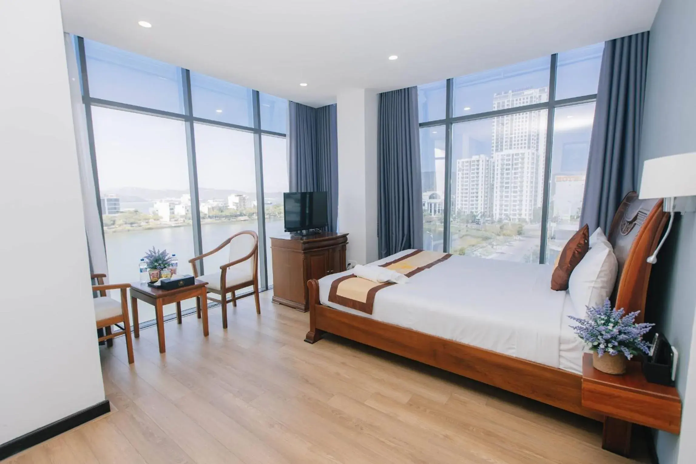 View (from property/room), Bed in Cali Hotel Quy Nhơn View (from property/room), Bed in Cali Hotel Quy Nhơn