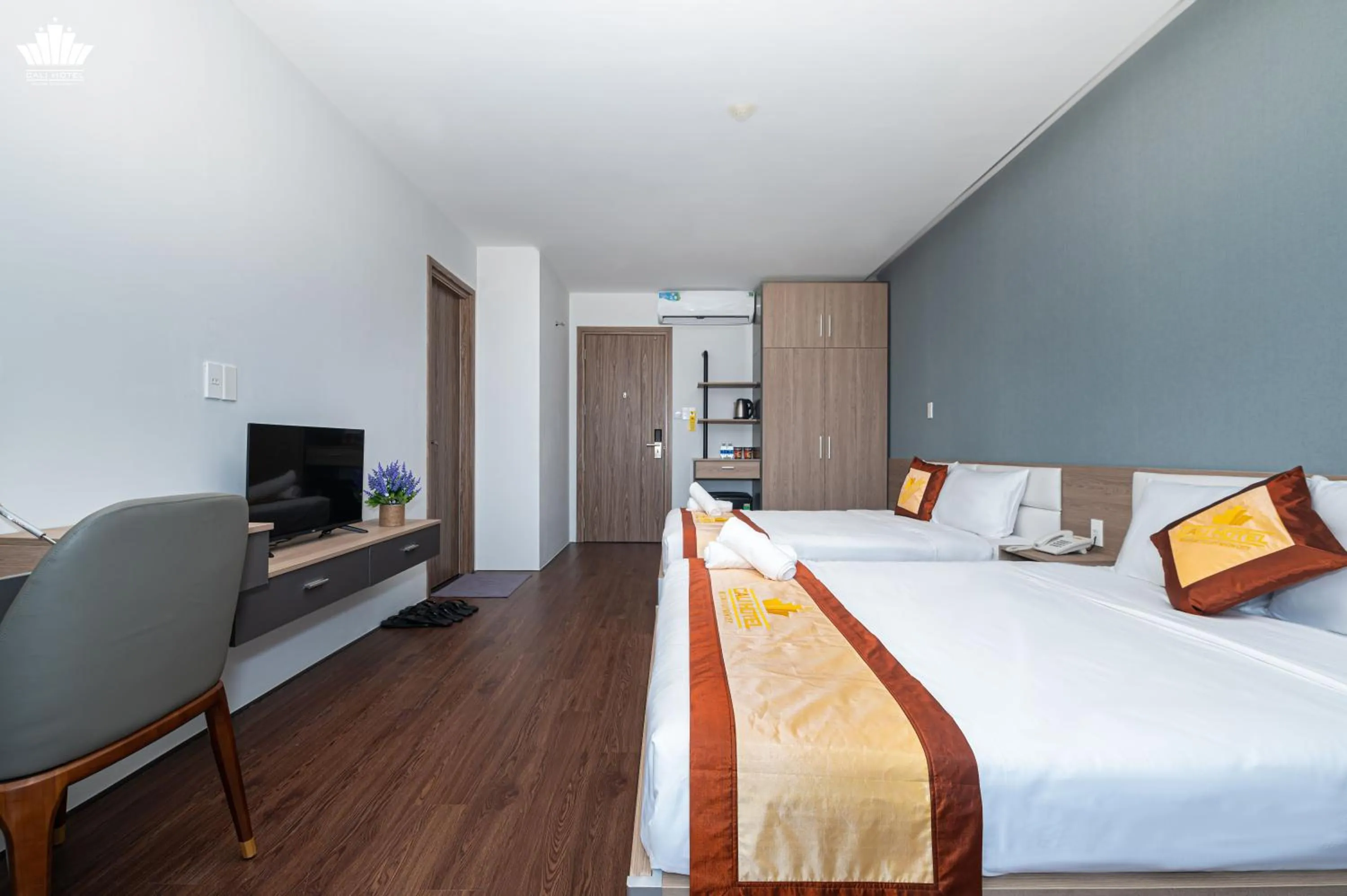 Photo of the whole room, Bed in Cali Hotel Quy Nhơn