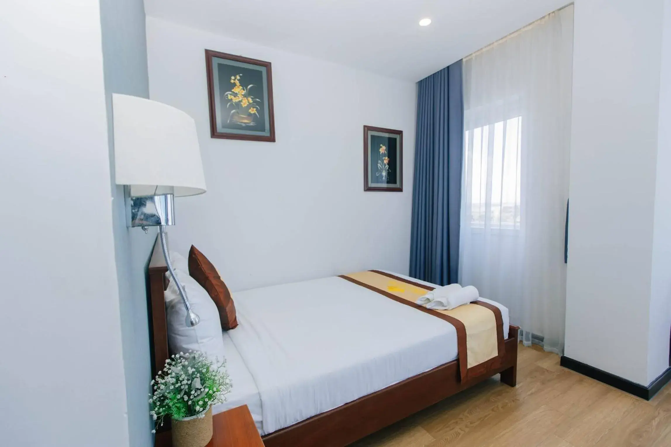 Quadruple Room with Sea View in Mira Sun Hotel Quy Nhơn Quadruple Room with Sea View in Mira Sun Hotel Quy Nhơn