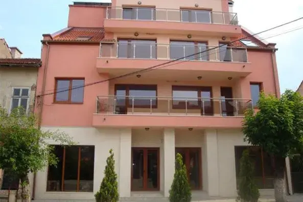 Tzvetelina Palace Hotel Tzvetelina Palace Hotel