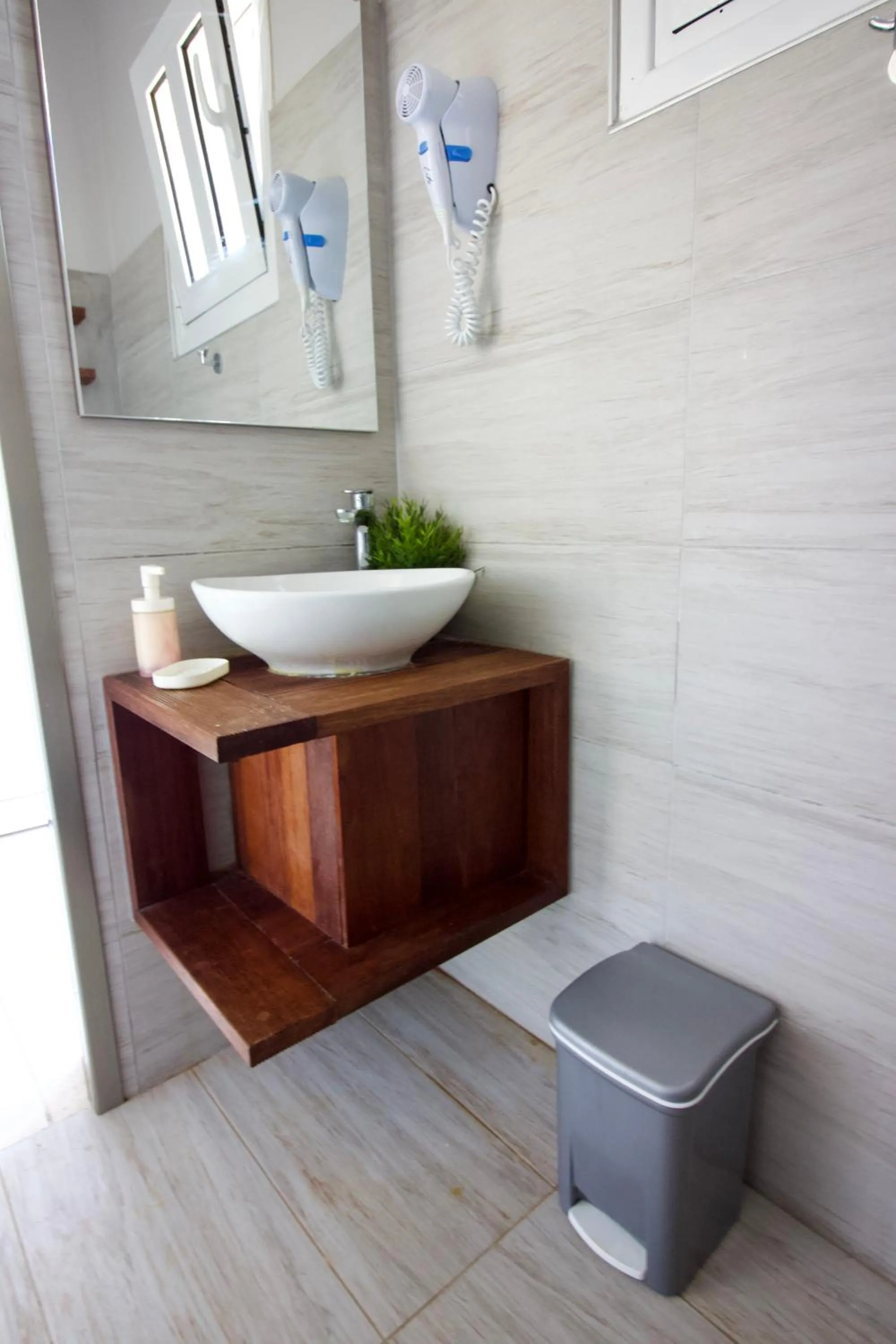 Bathroom in Chloe Apartments