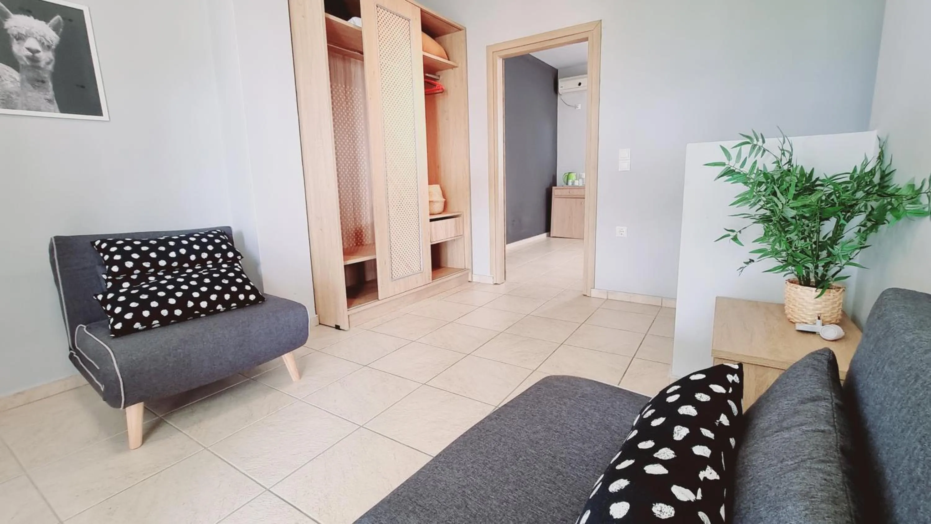 Seating area in Chloe Apartments