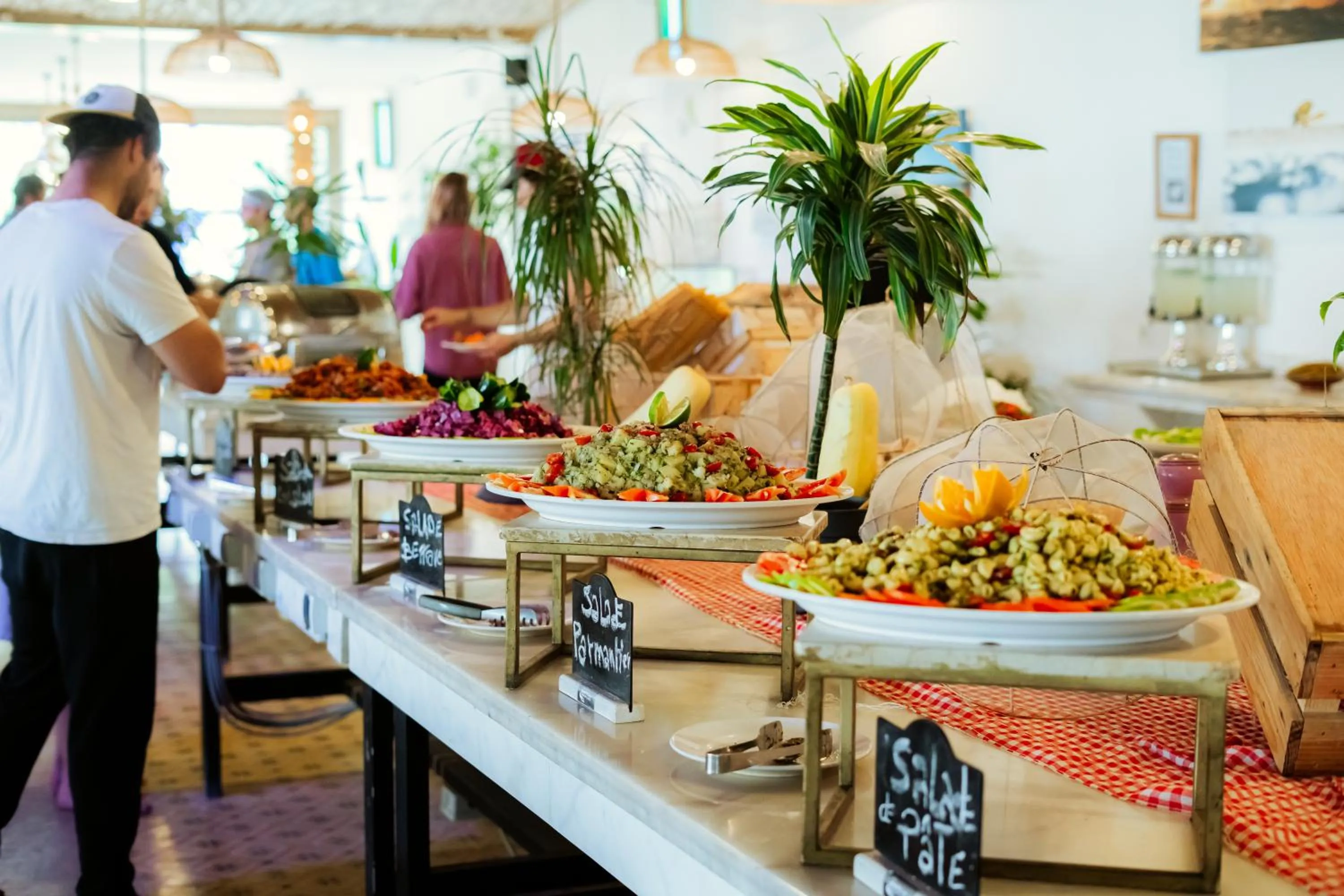 Breakfast in Dakhla Attitude