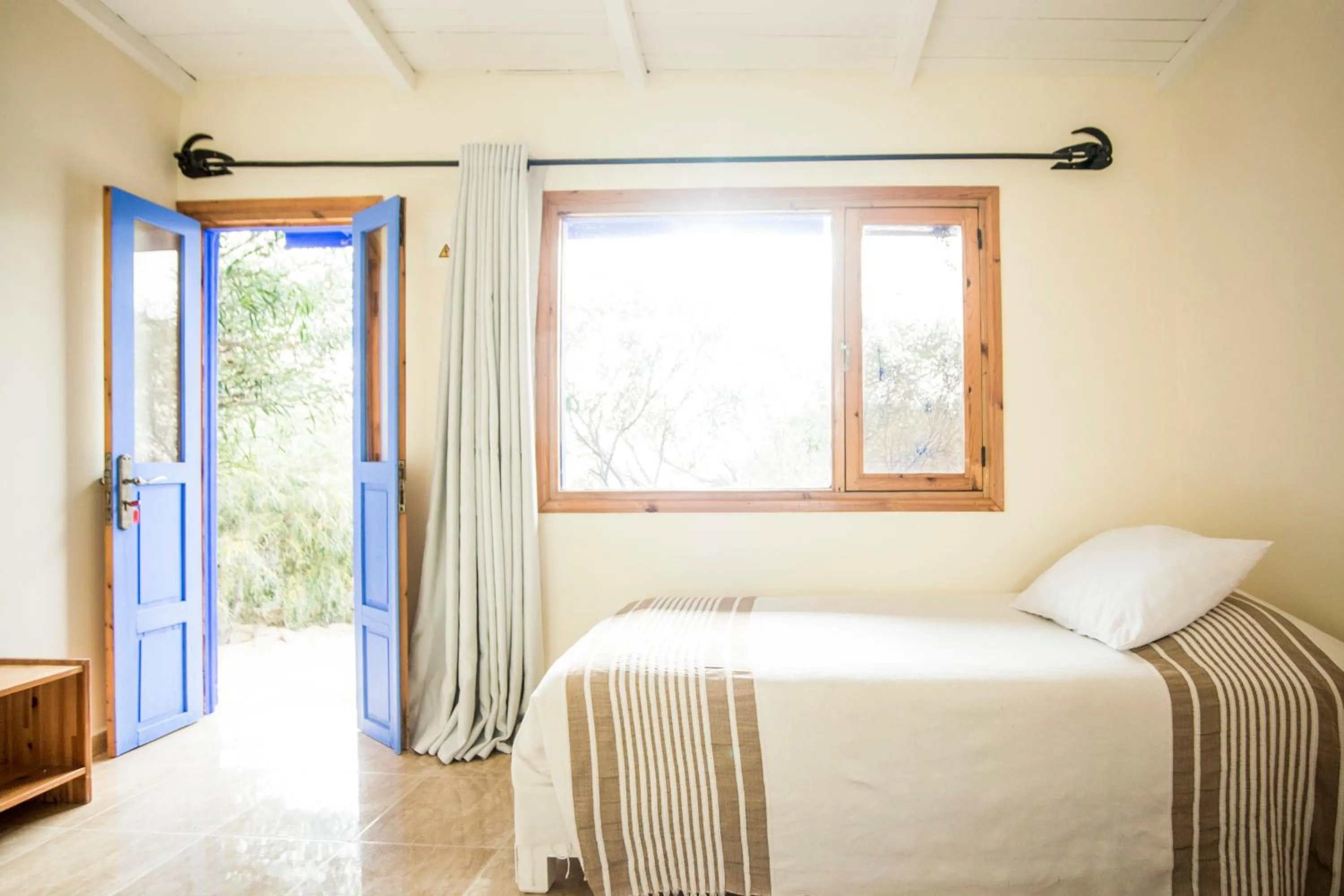 Bedroom, Bed in Dakhla Attitude