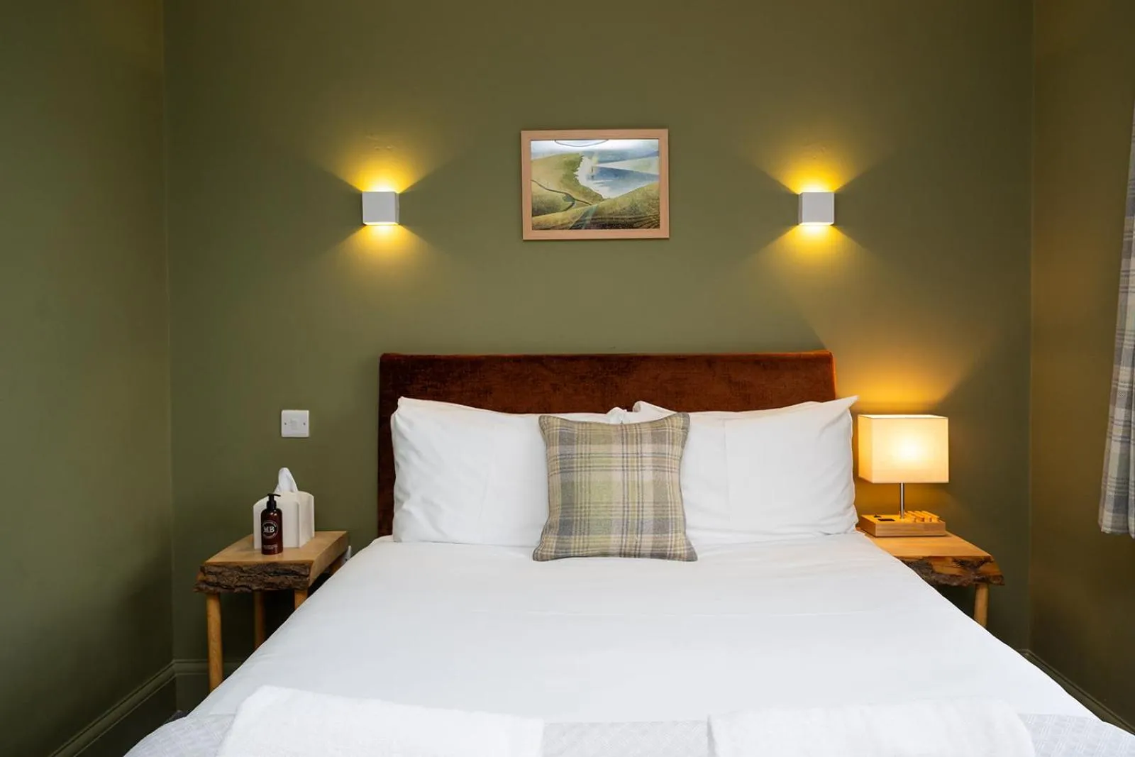 Bedroom, Bed in Tottington Manor Hotel