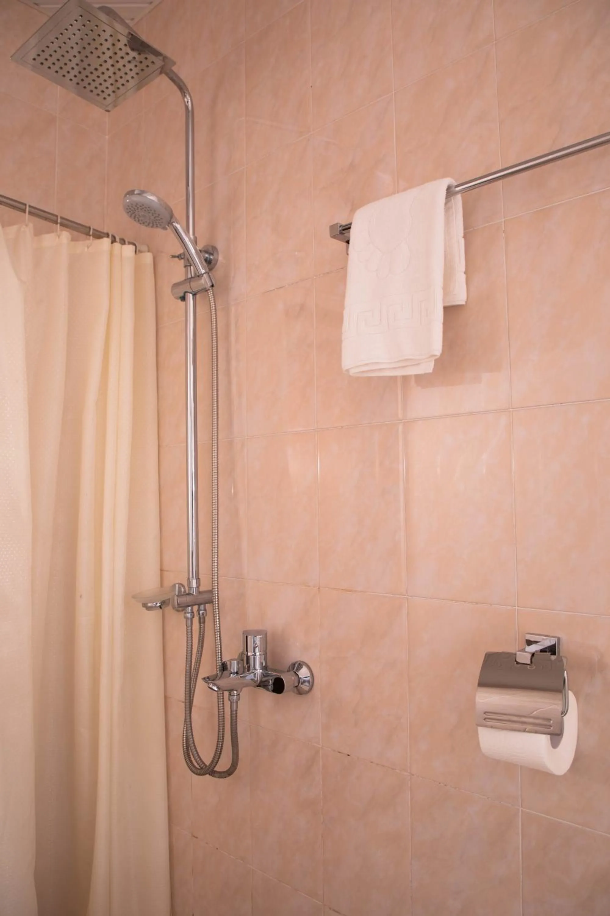 Shower in Casanova Inn - Boutique Hotel