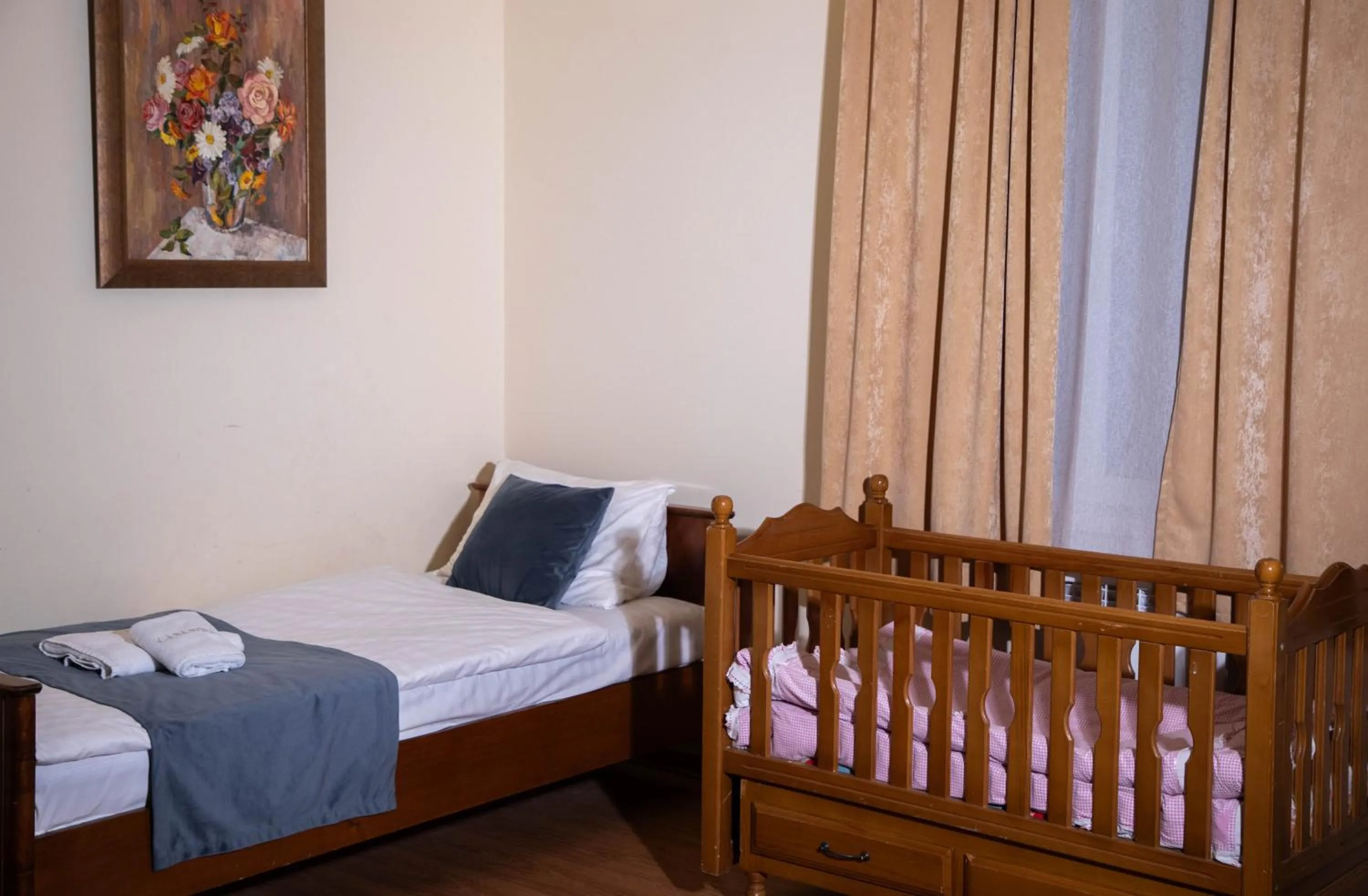 cot, Bed in Casanova Inn - Boutique Hotel