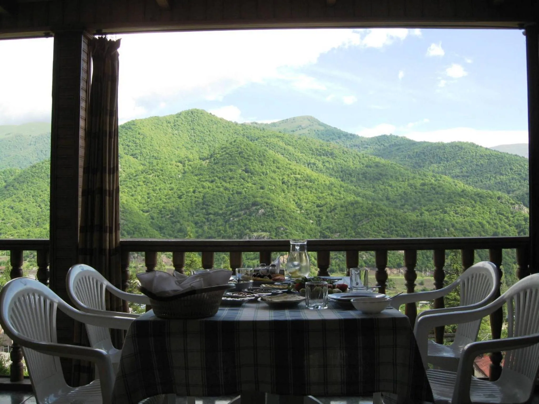 Restaurant/places to eat in Casanova Inn - Boutique Hotel