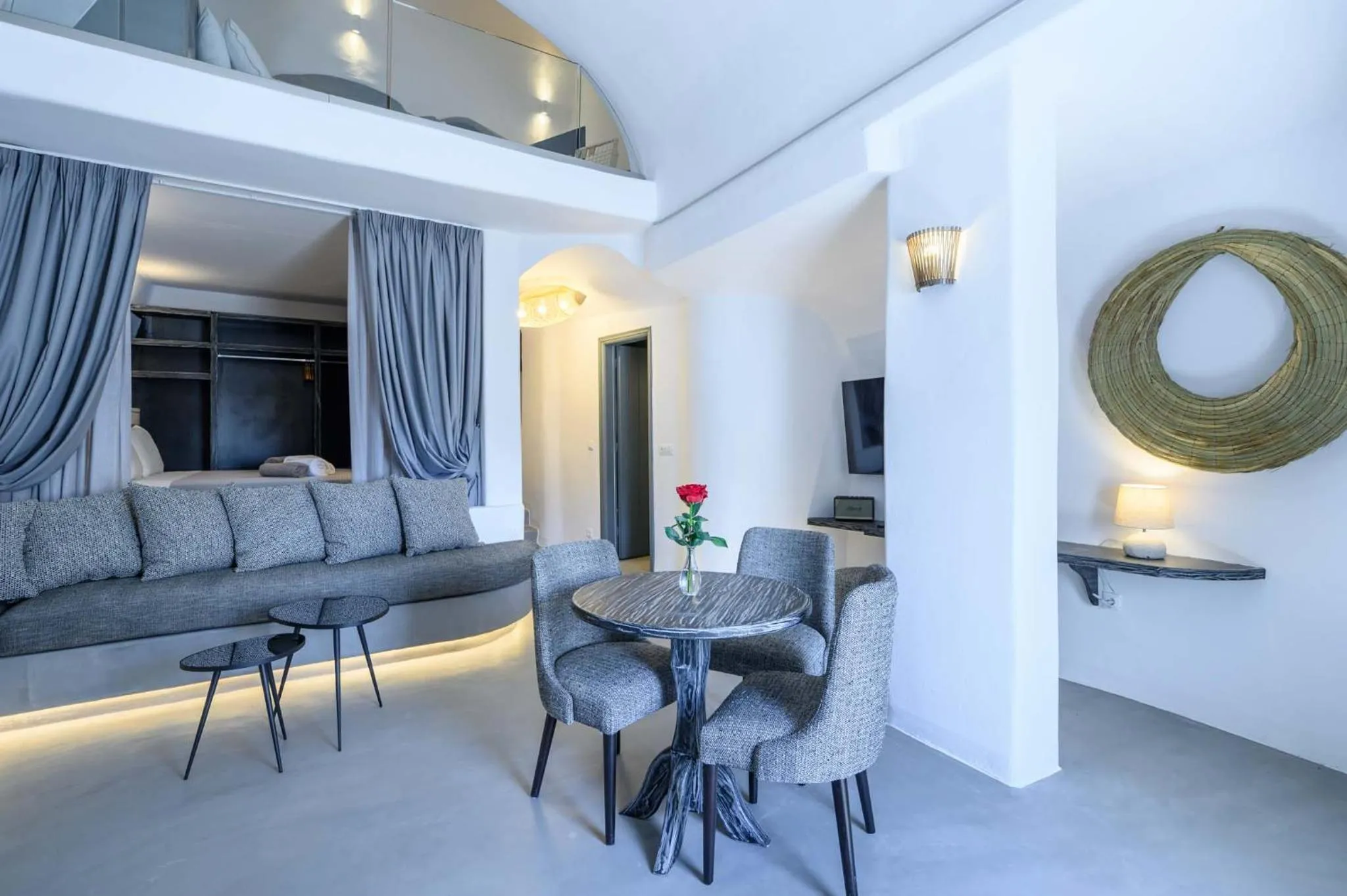 TV and multimedia in Deep Earth Villas