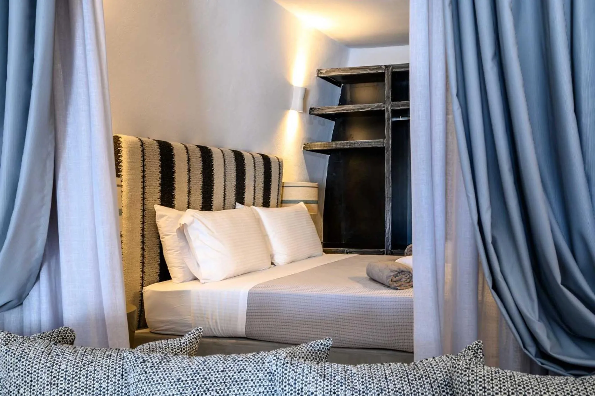 Bed in Deep Earth Villas