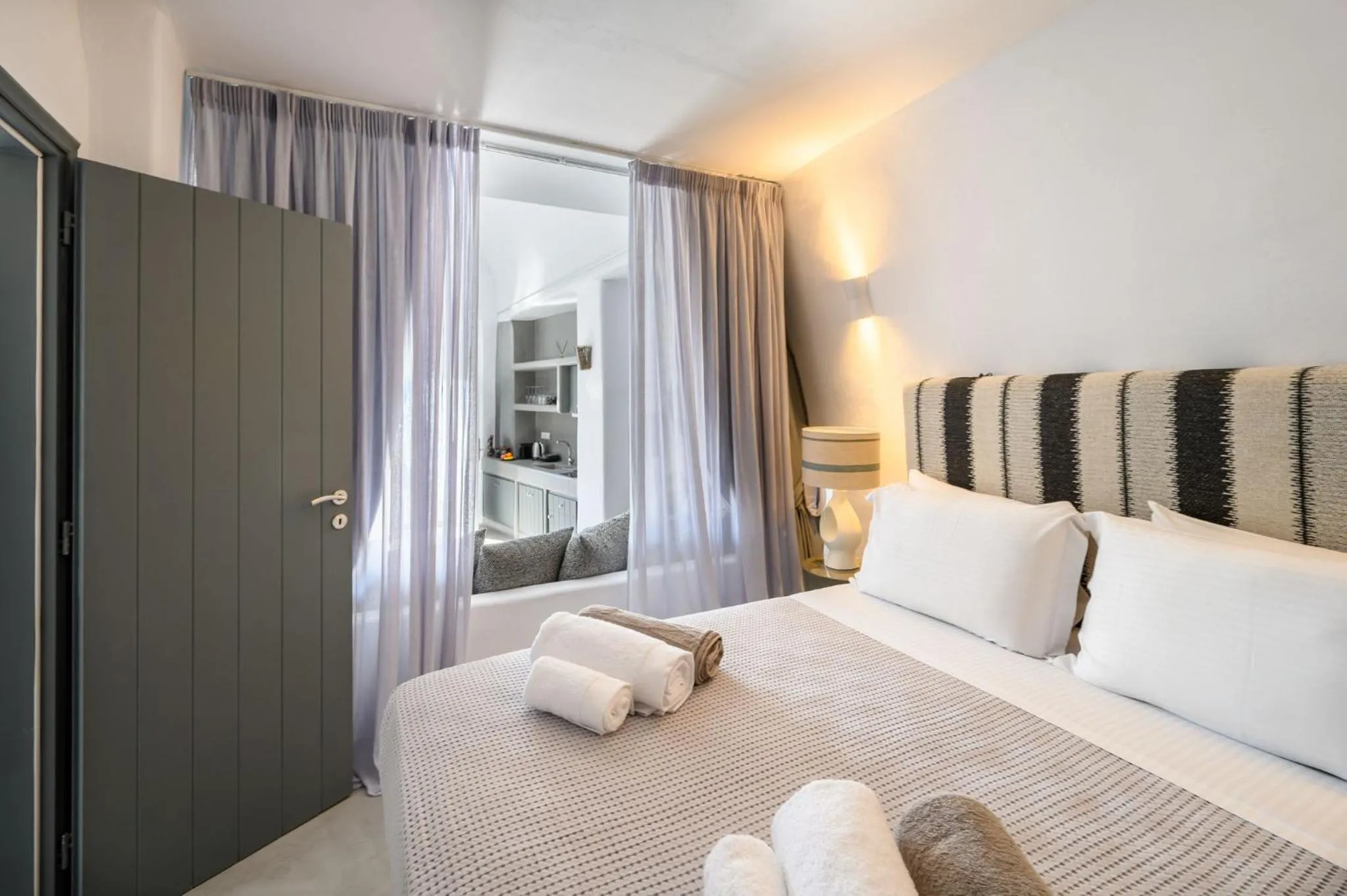 Bed in Deep Earth Villas