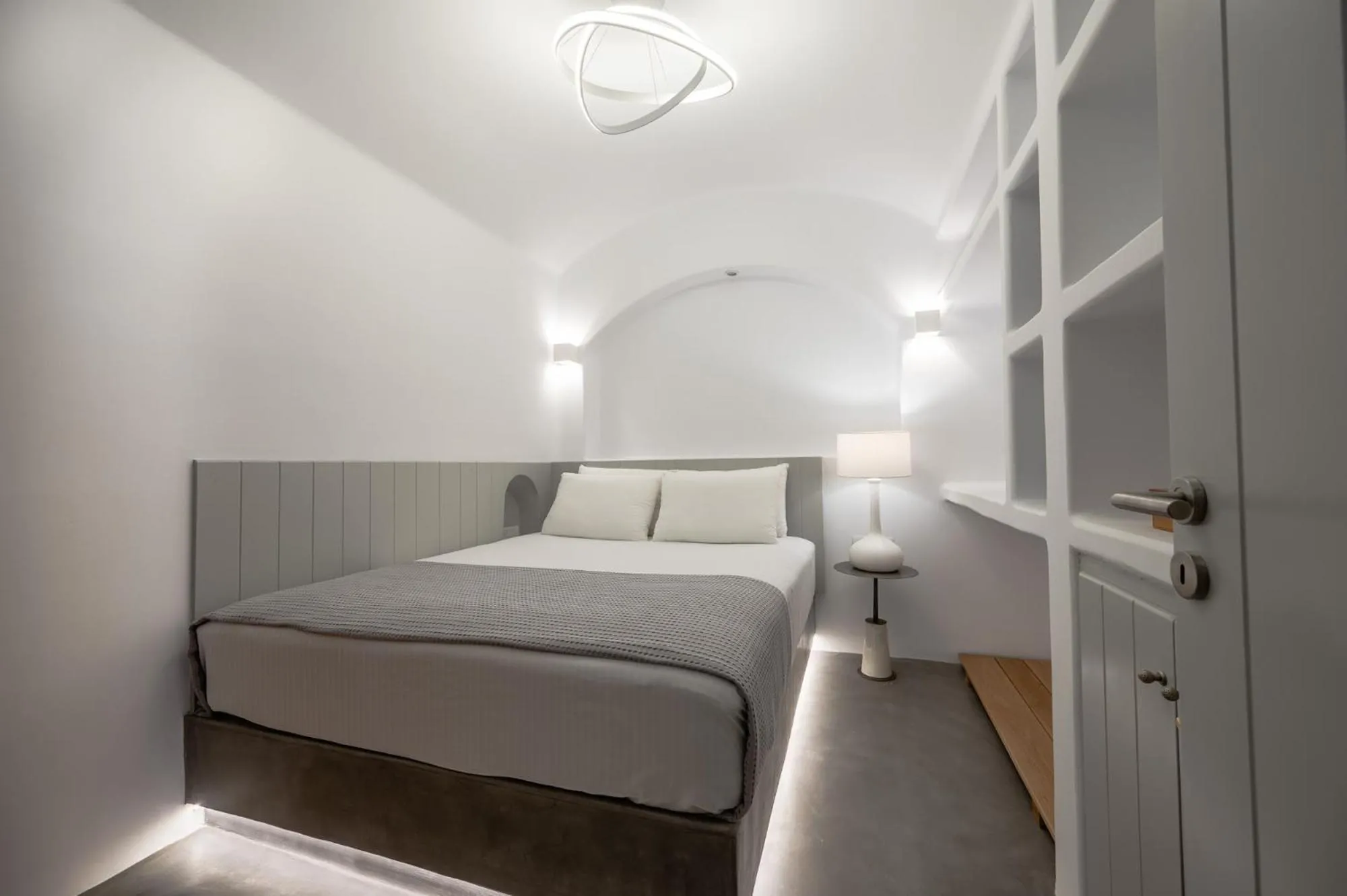 Bed in Deep Earth Villas
