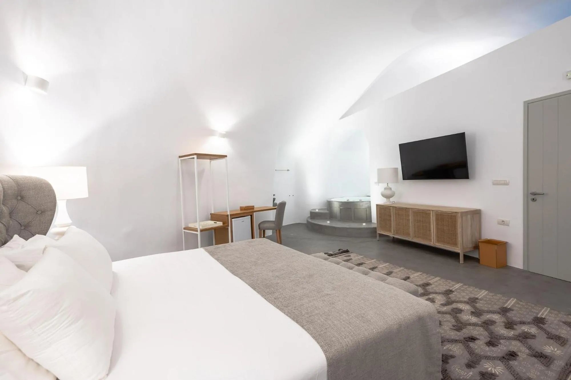 Bed in Deep Earth Villas