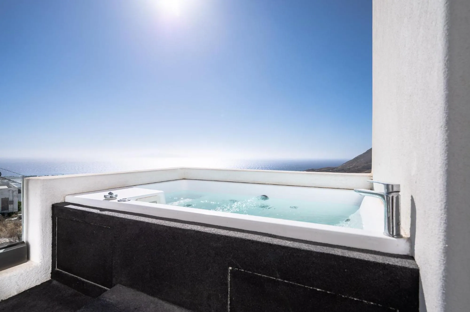 Hot Tub in Deep Earth Villas