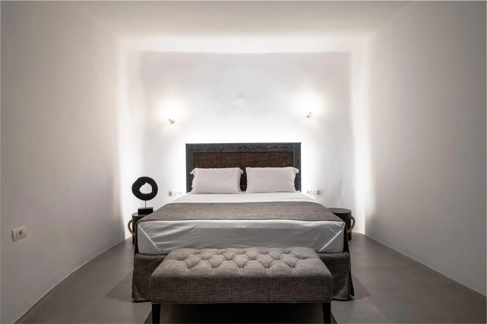 Bed in Deep Earth Villas