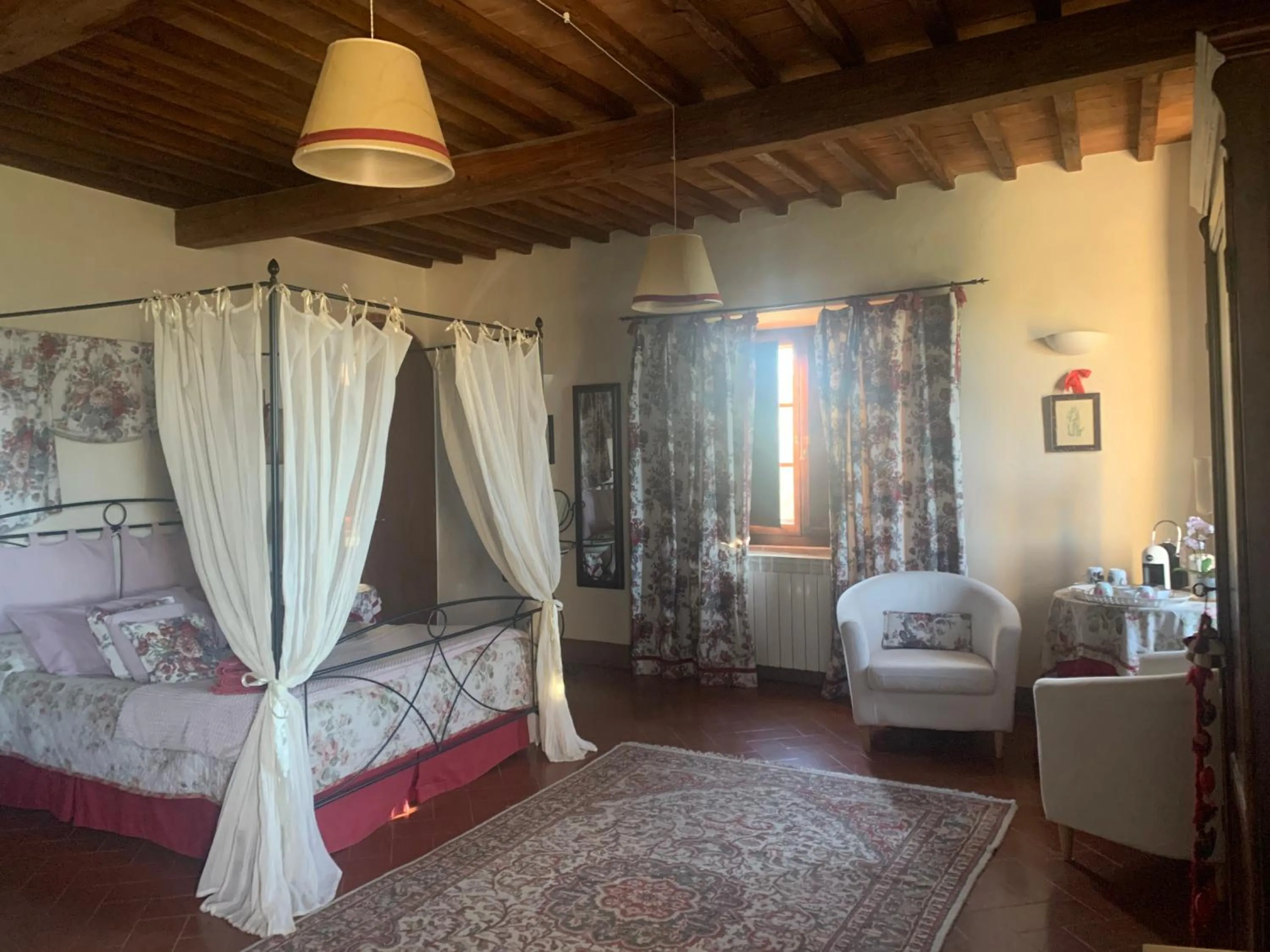 Bed in La Canonica Di San Michele